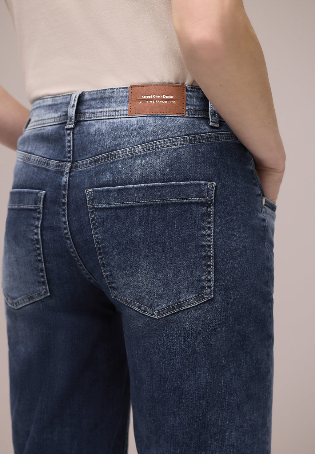 Wide Leg Jeans