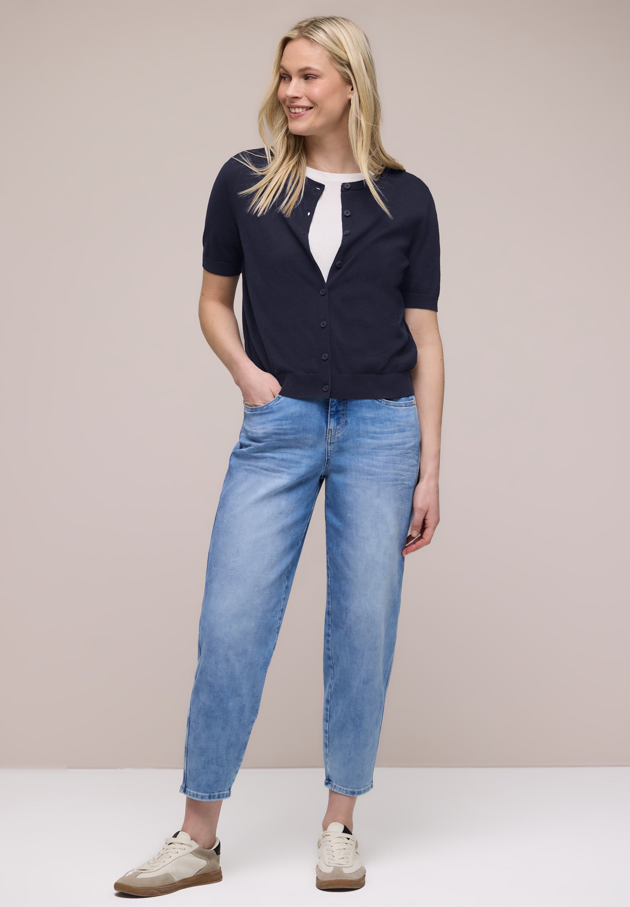 Kurzarm Cardigan mit Rundhals