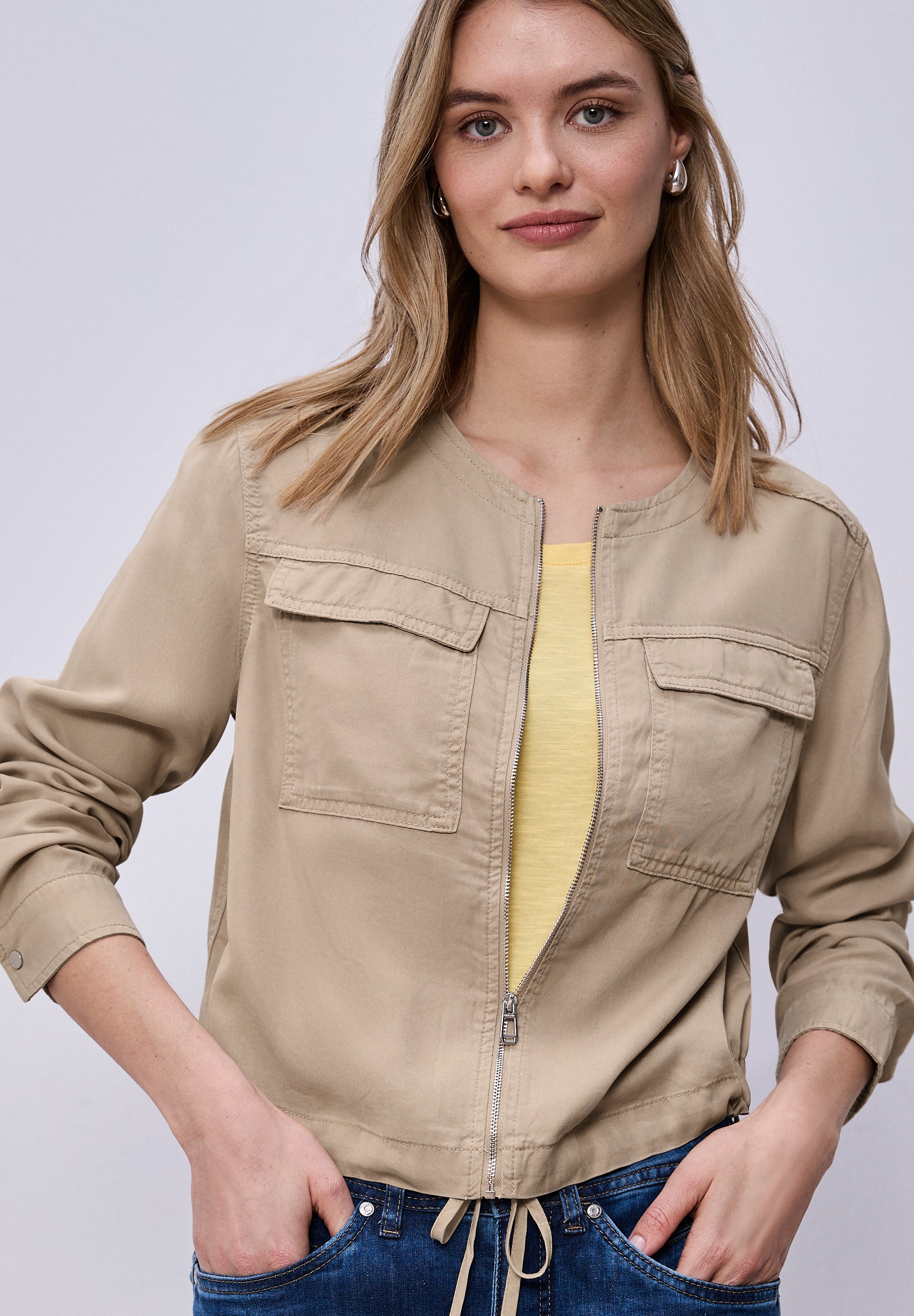 Jacke im Washed-Look mit Tunnelzug