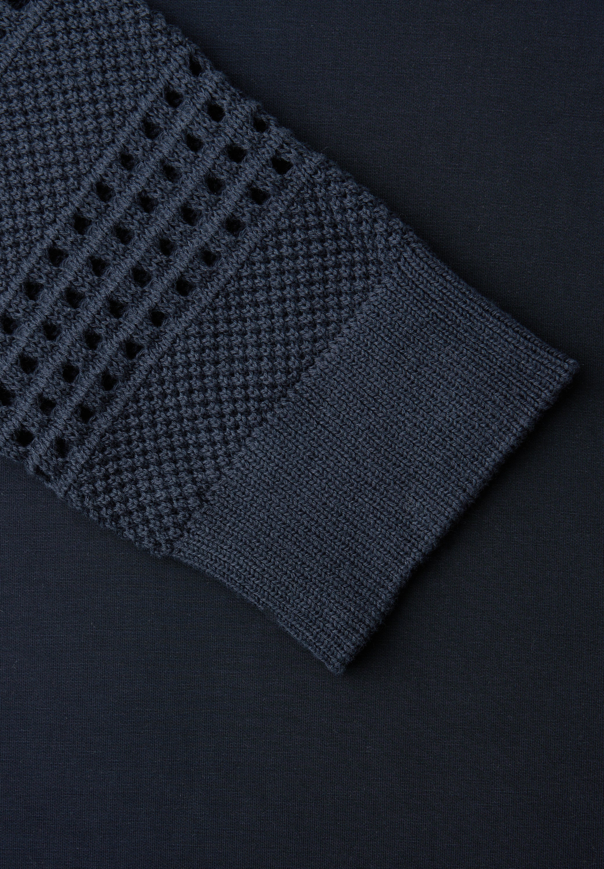 Shirt mit Lochmuster-Ärmeln