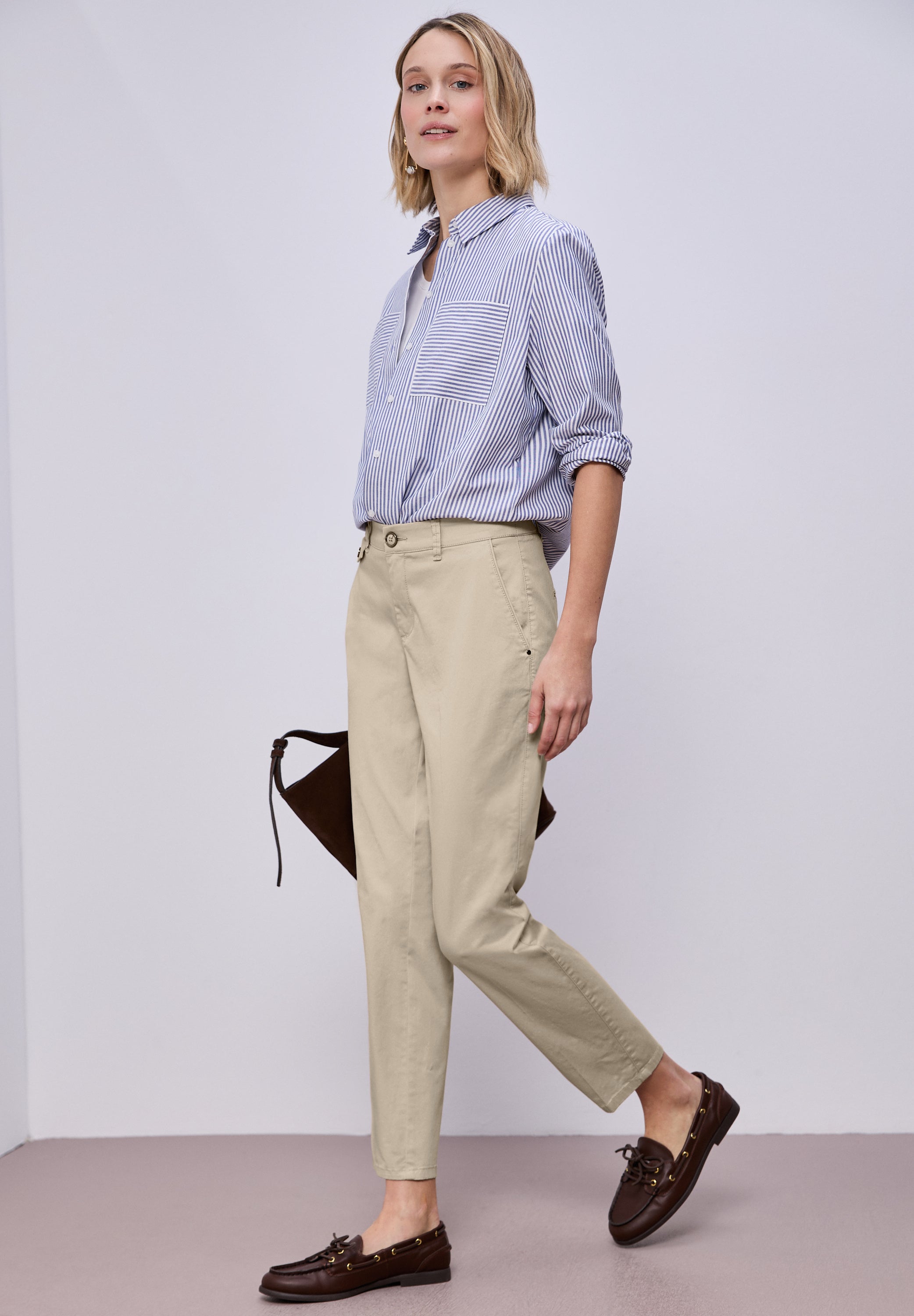 Chino im Casual Fit in softer Qualität