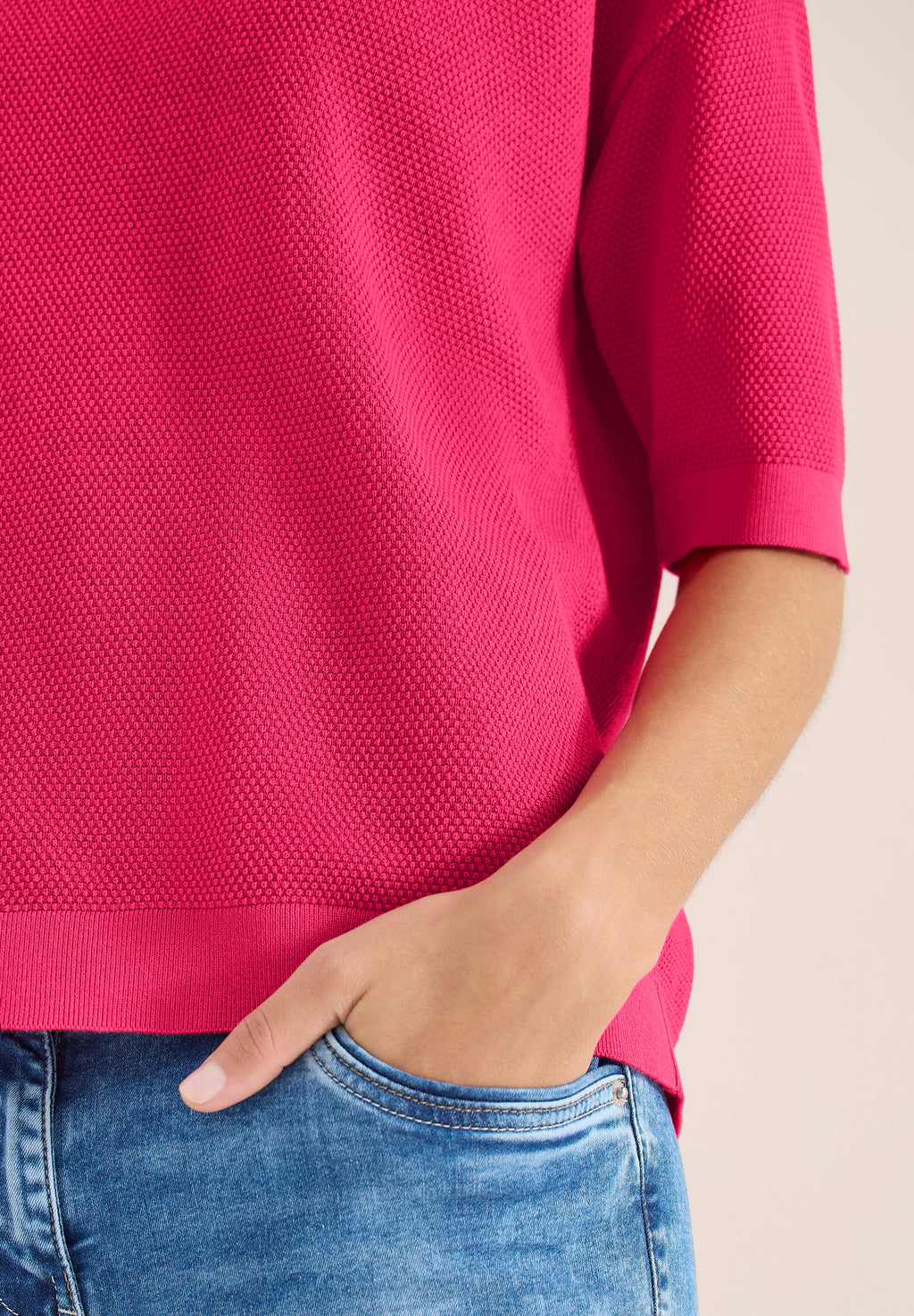 Kurzarm Pullover mit Struktur