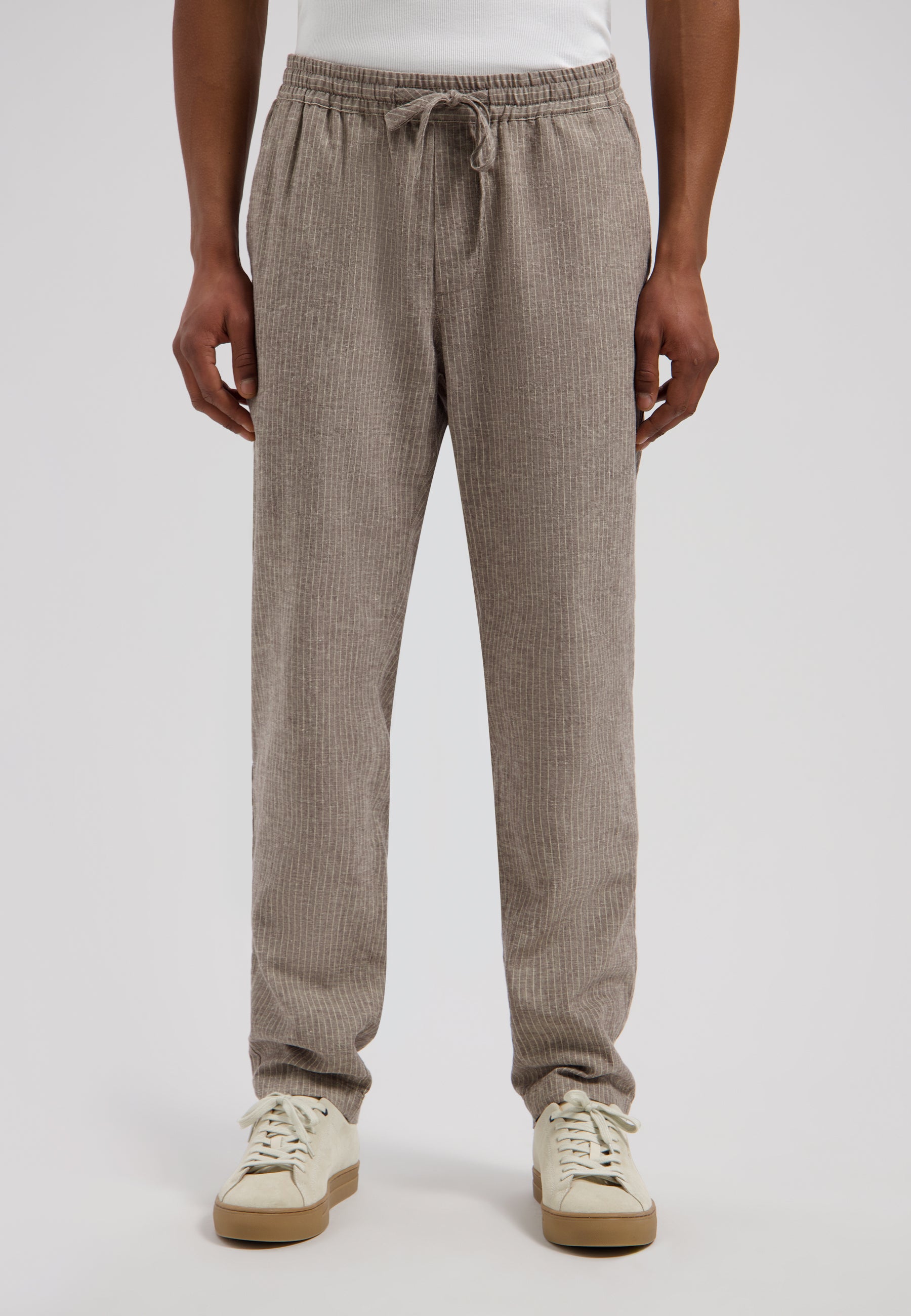 DS_Logan Easy Pinstripe