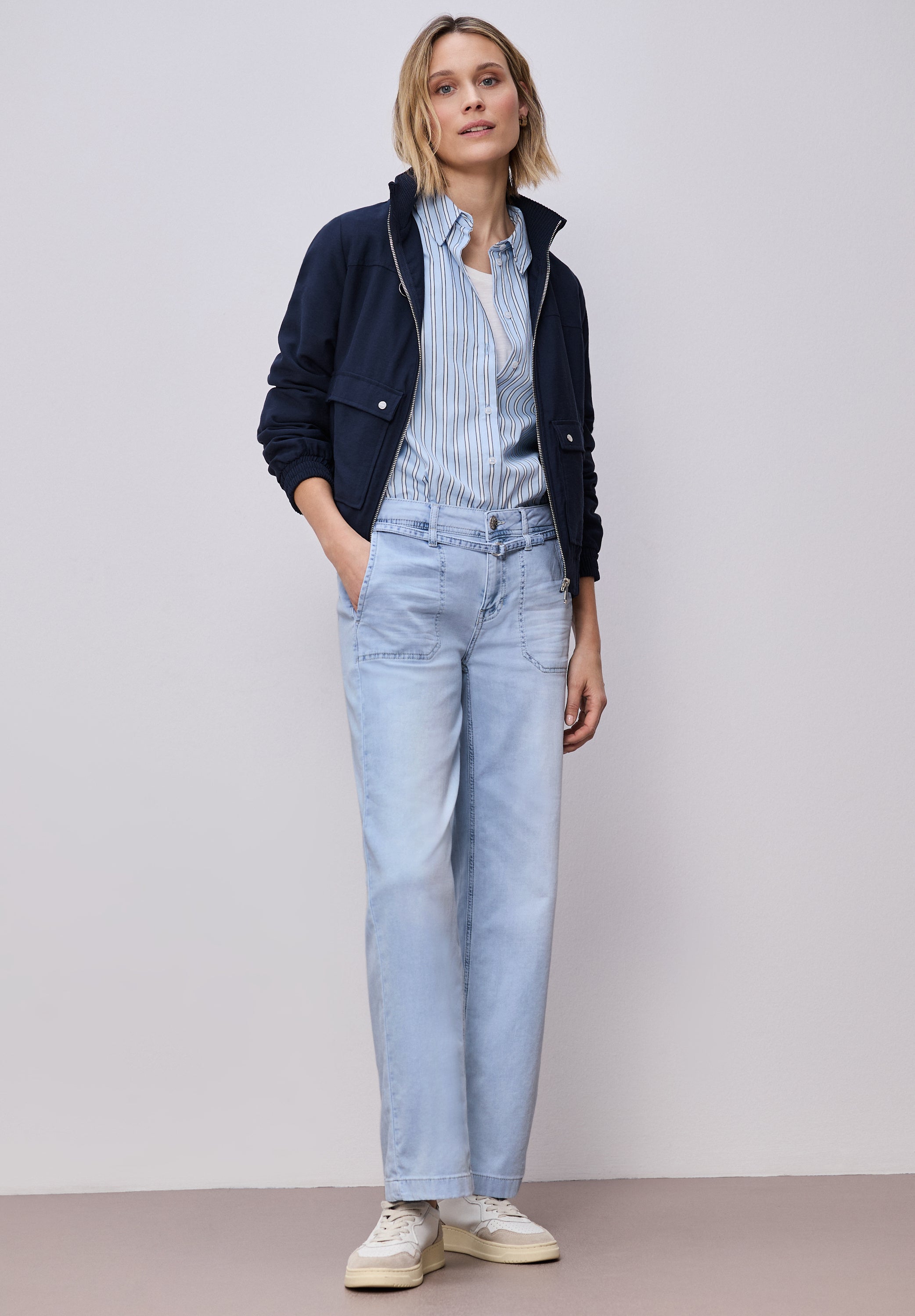 Wide Leg Jeans im Bleached-Look