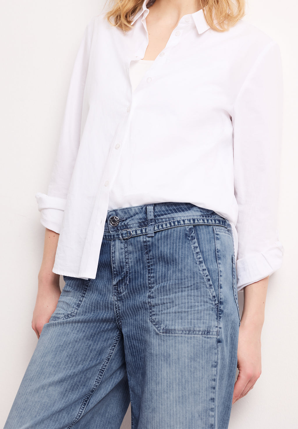 Mid Waist Wide Leg Jeans mit Streifen