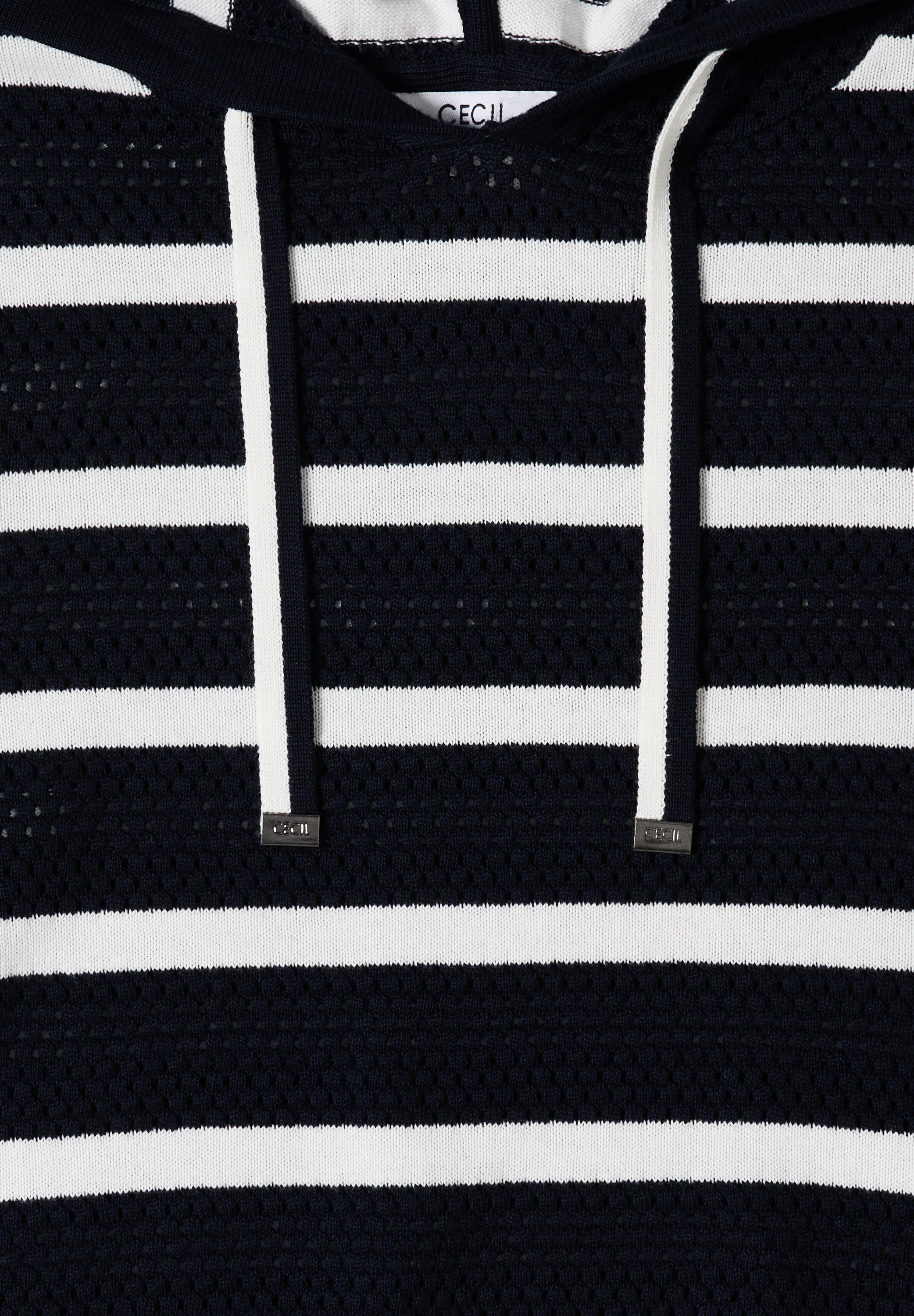 Kurzarm Pullover mit Kapuze