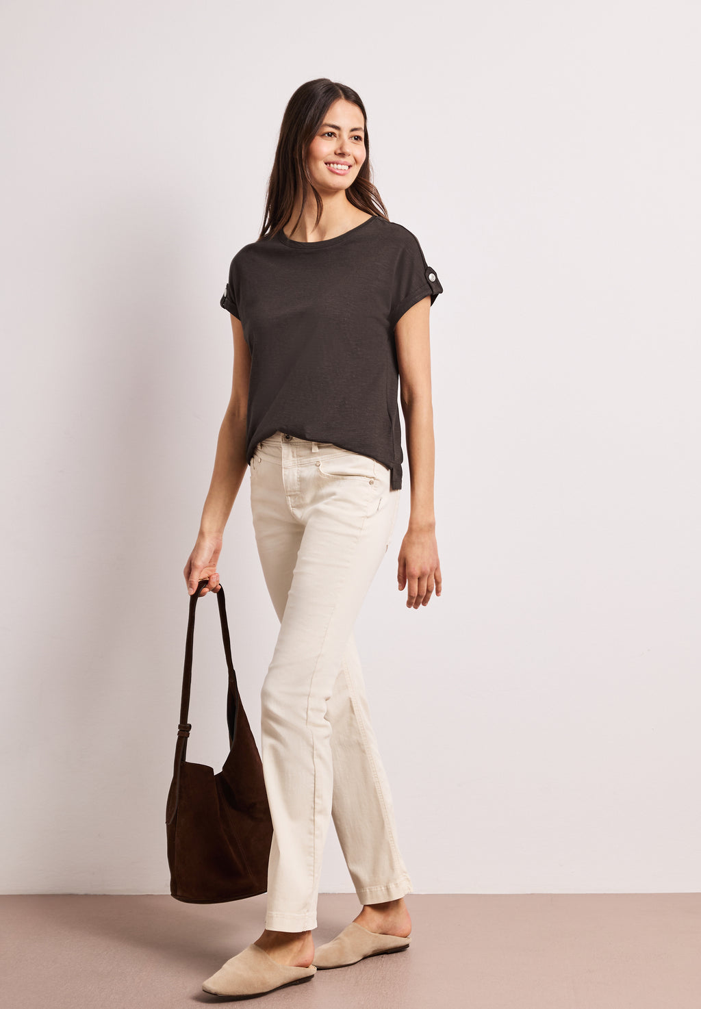 T-Shirt mit Rundhals und Knopfdetails