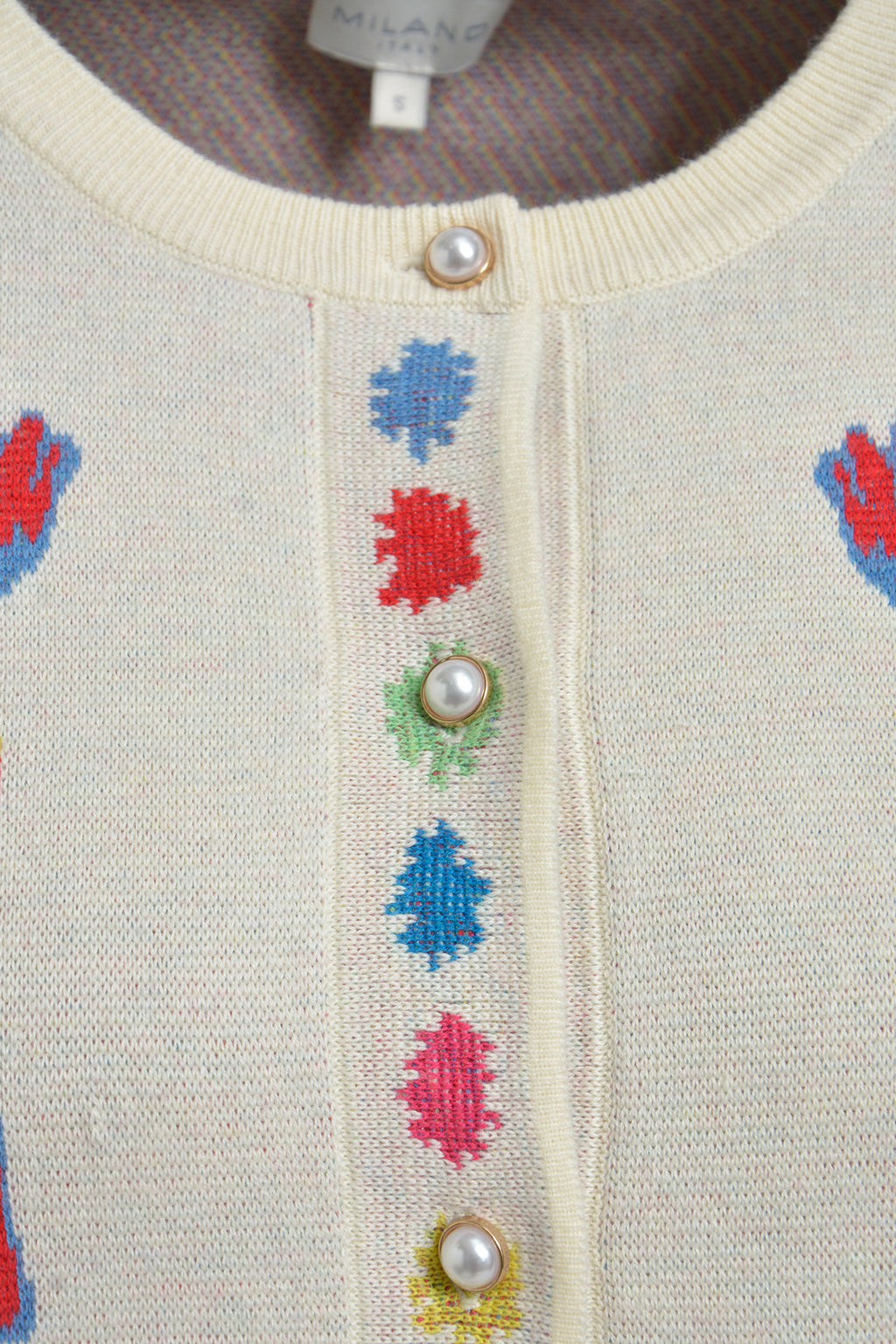 roundneck cardigan w placket + 1/2 sleeve