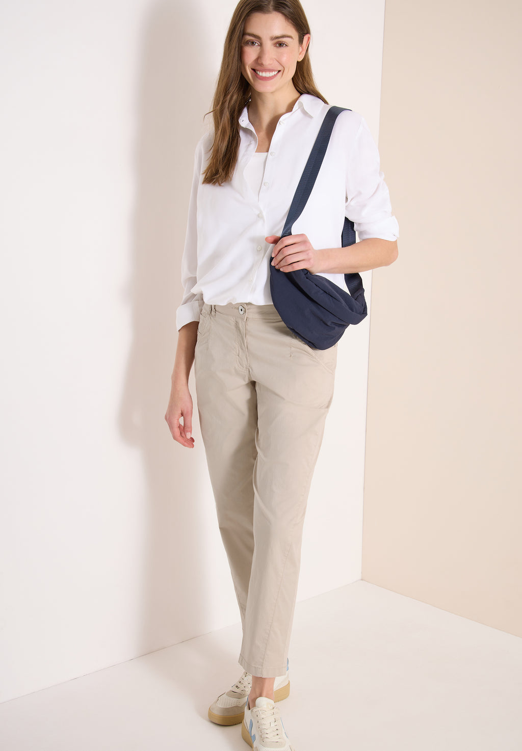 Mid Waist Barrel Leg Hose im Casual Fit