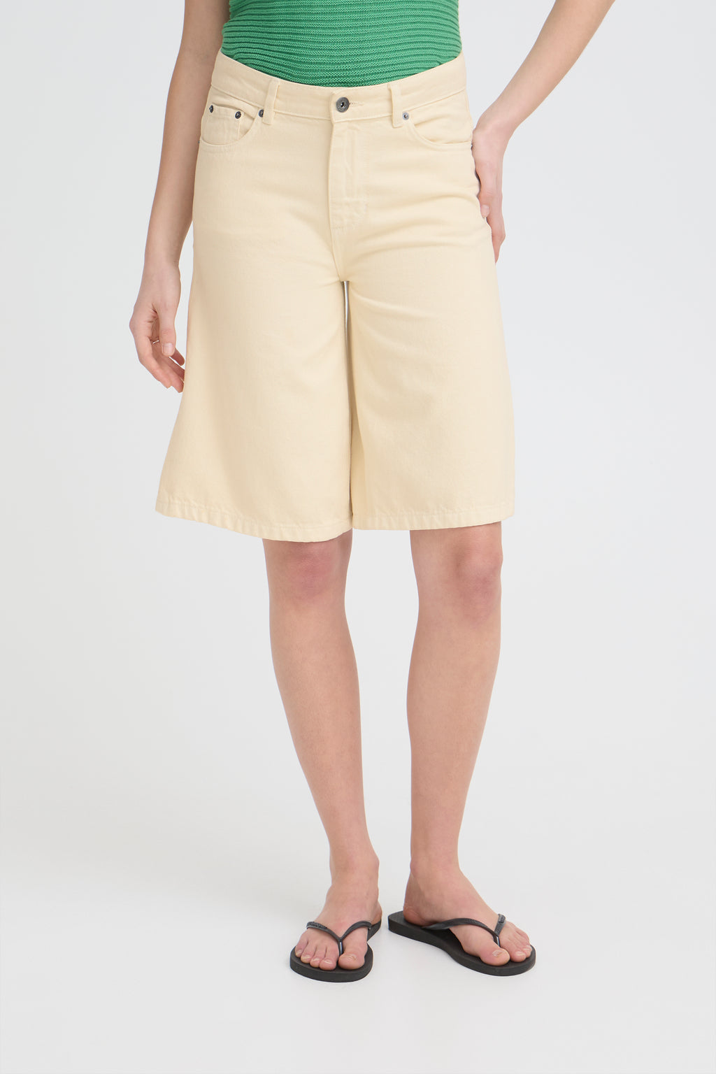 Bermuda Shorts | Kirsten