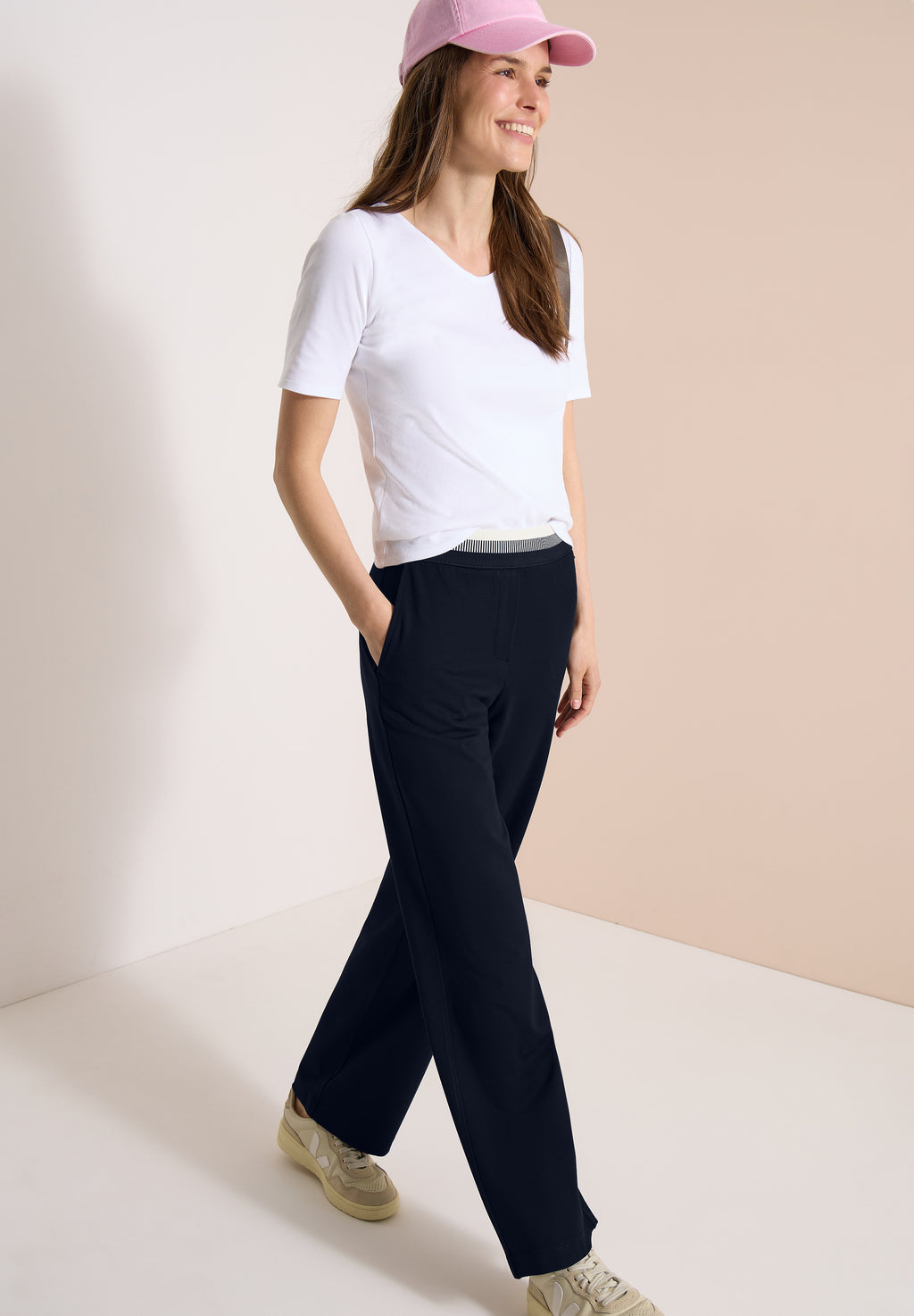 High Waist Straight Leg Hose im Loose Fit