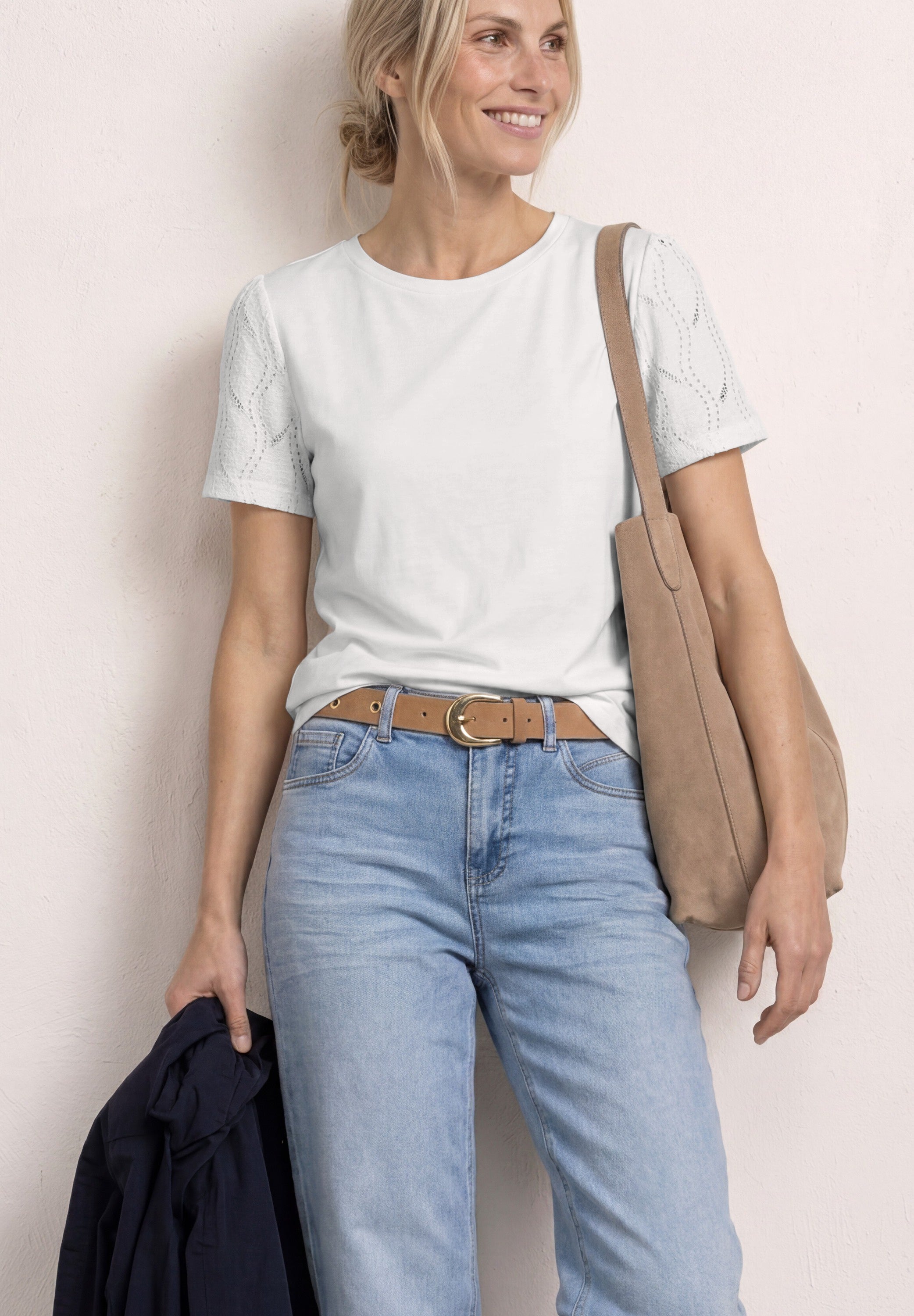 T-Shirt mit Rundhals und Spitzenärmeln
