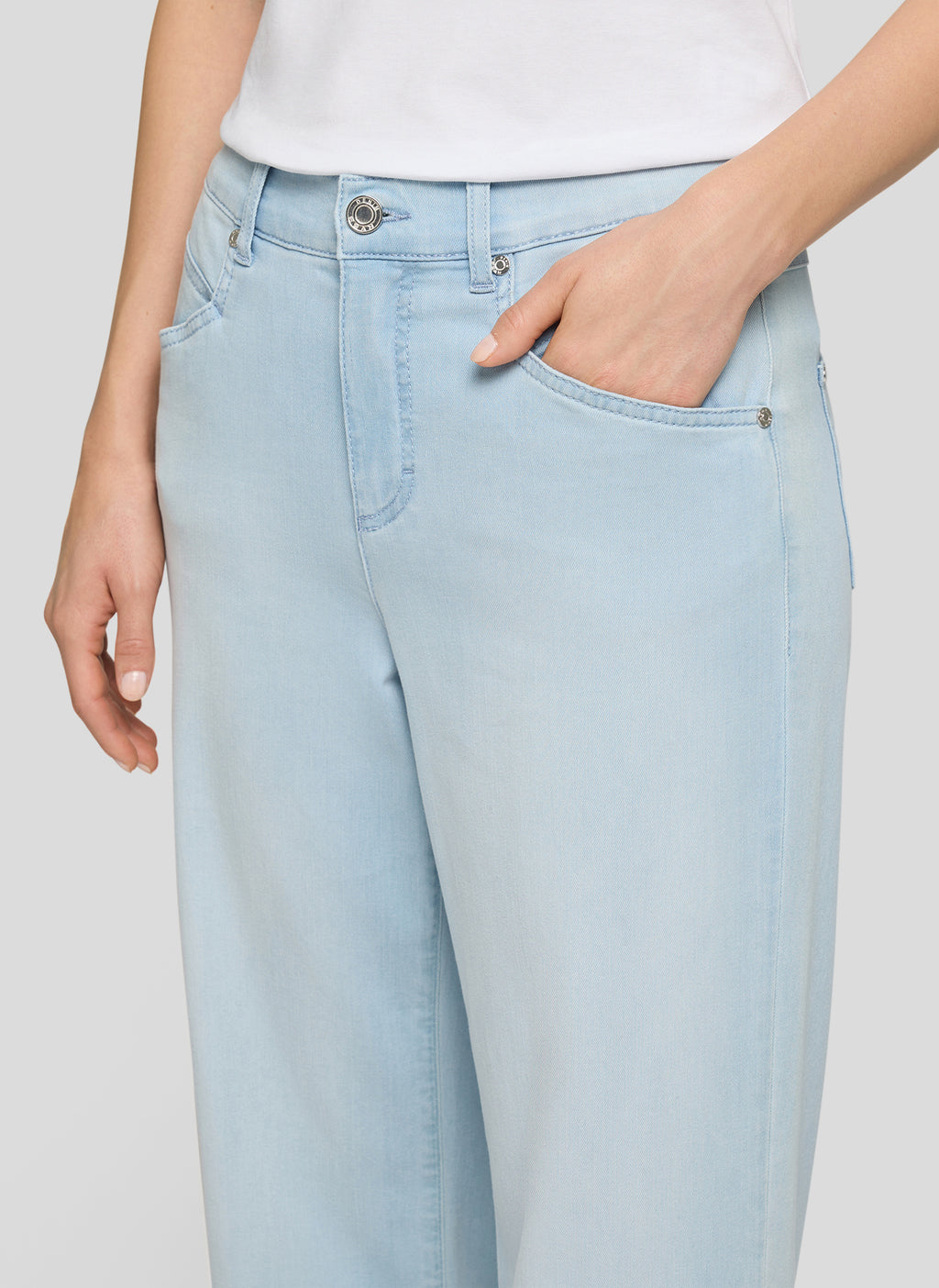 DENIM