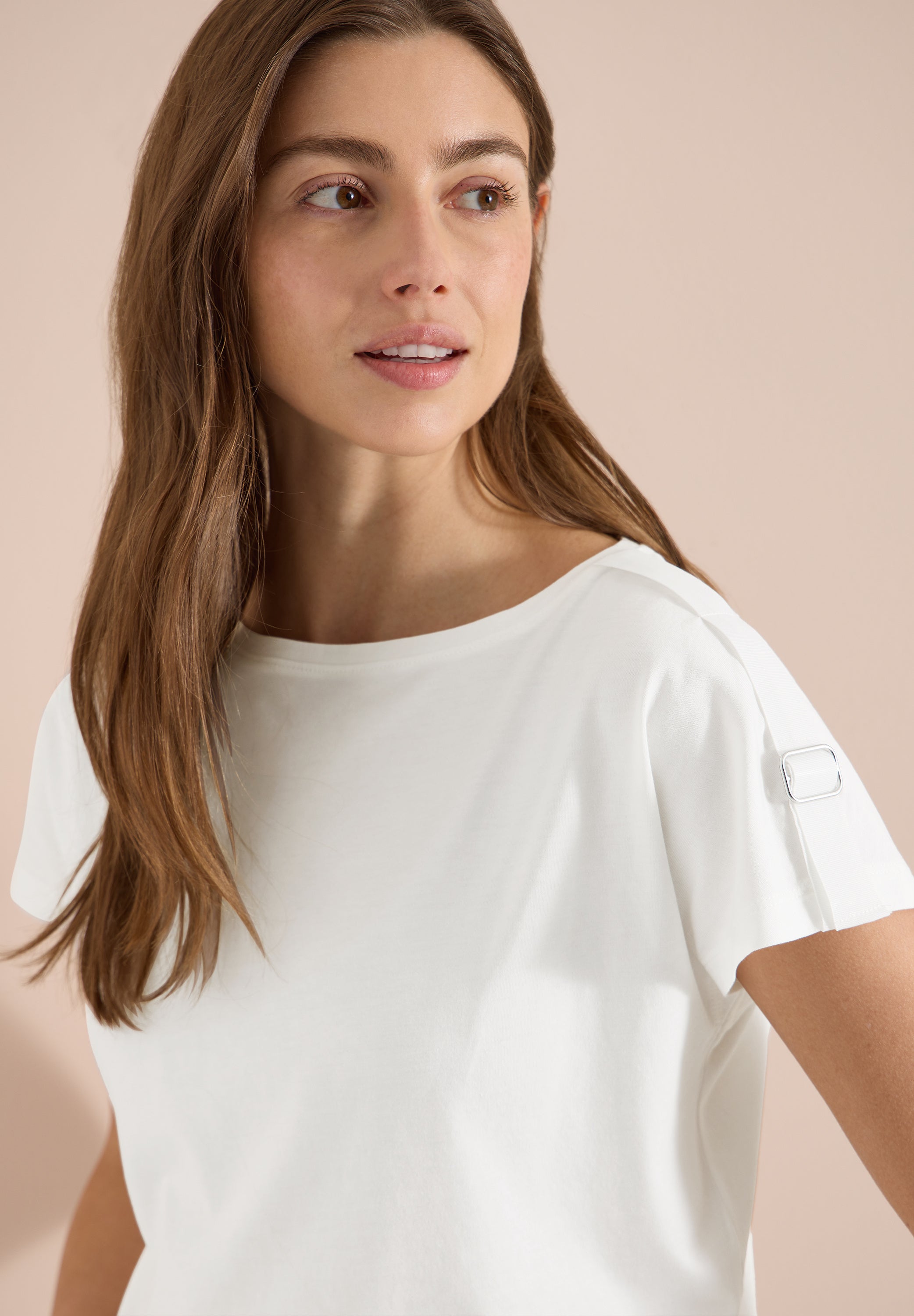 Kurzarm Shirt mit Schnallendetail