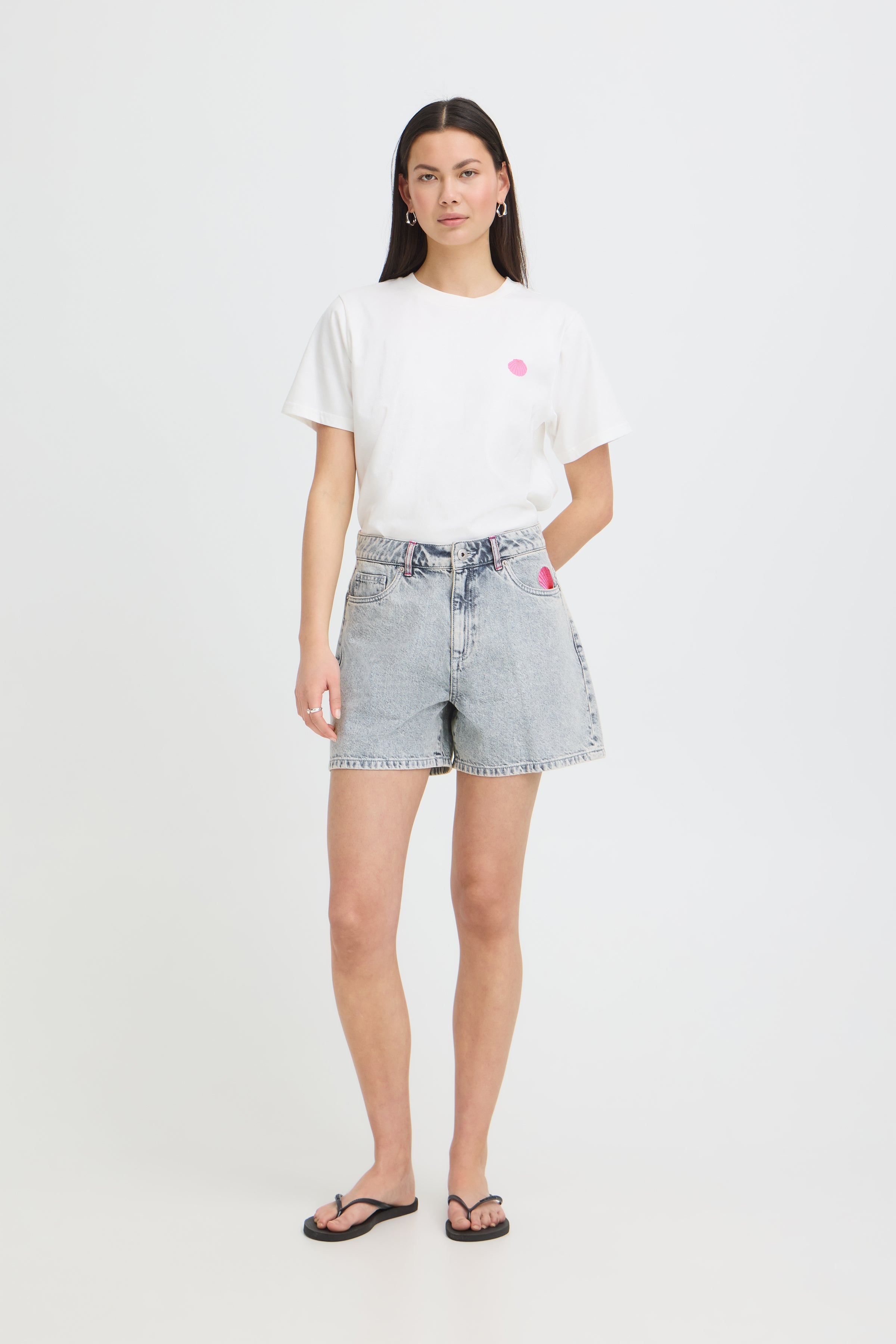 Shorts | Laveny