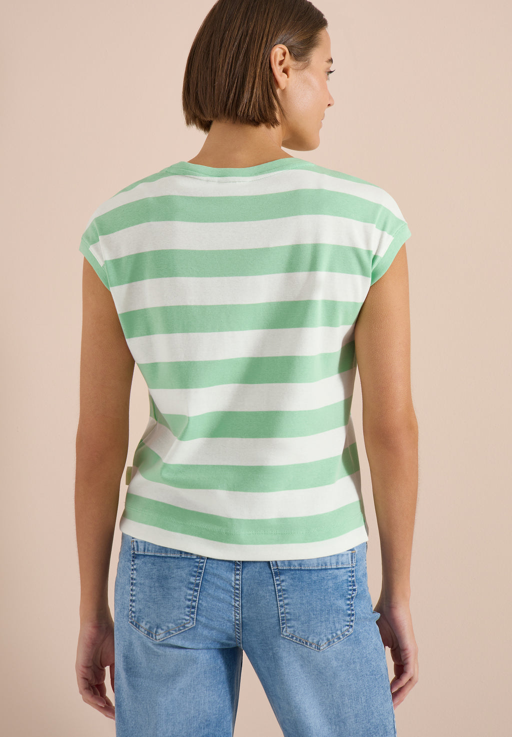 T-Shirt mit Streifen und Printdetail