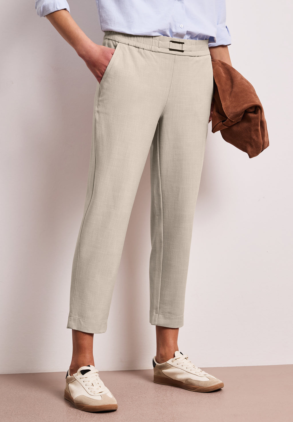 Mid Waist Slim Leg Hose mit Schnalle