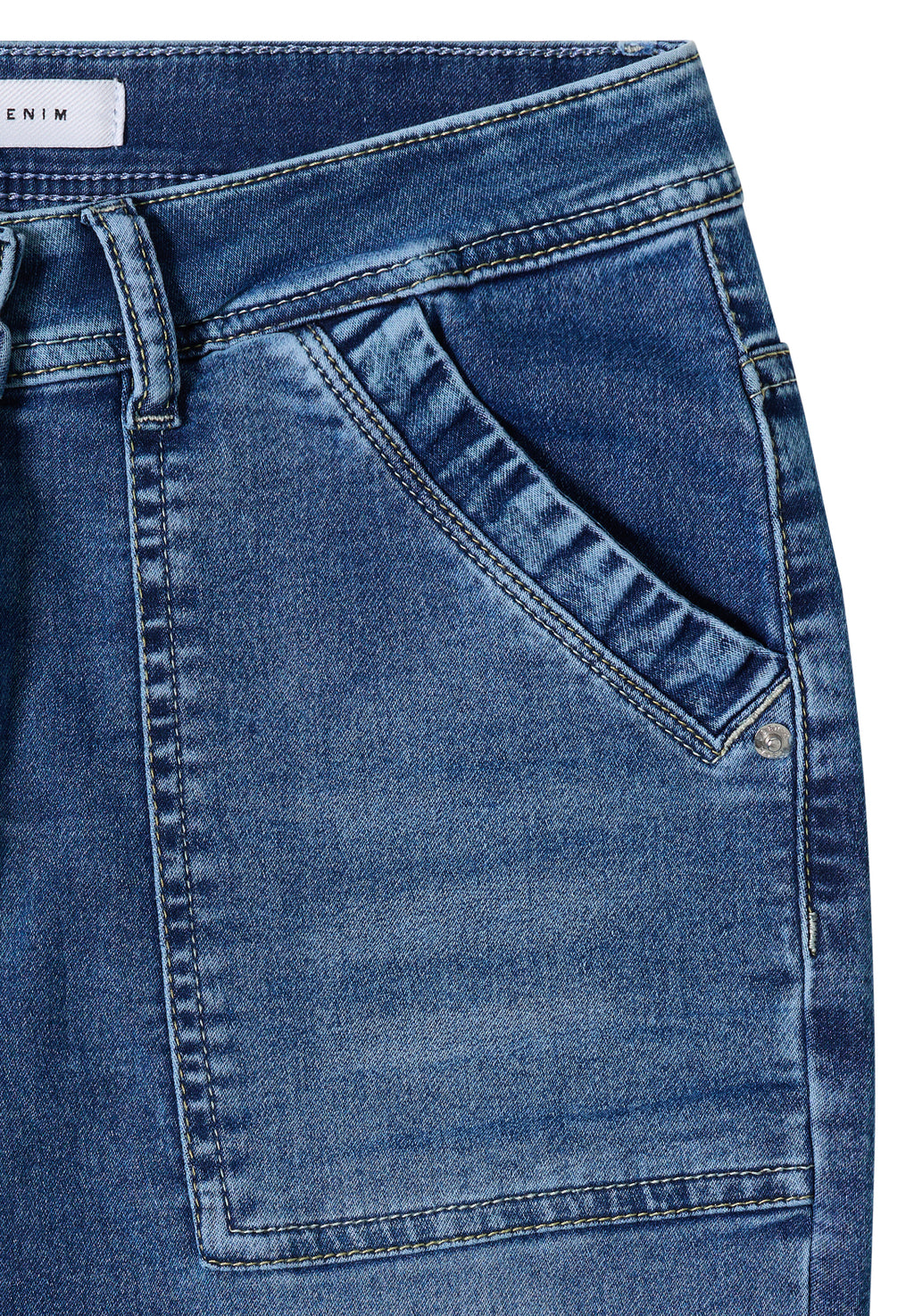 Mid Waist Slim Leg Jeans im Casual Fit