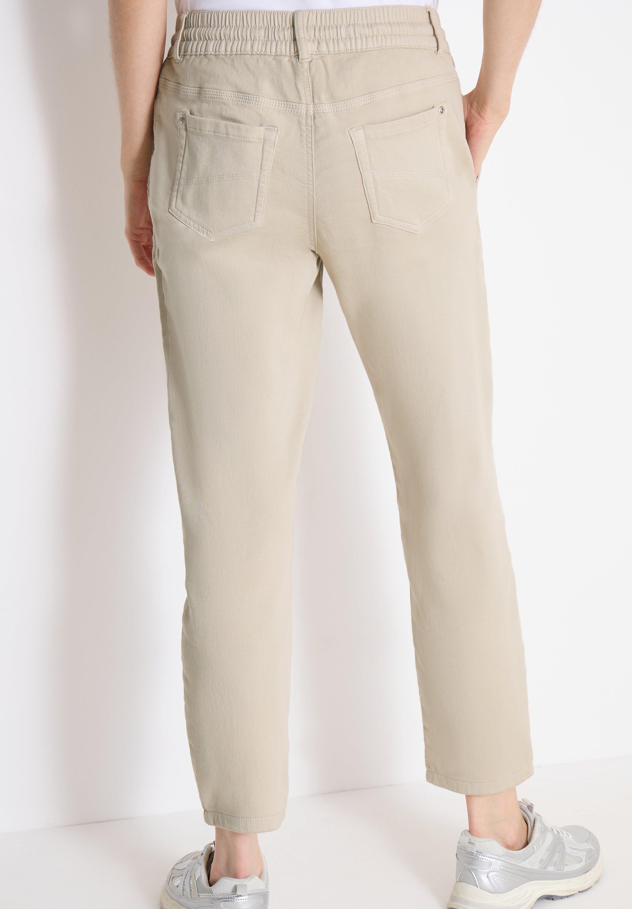 Mid Waist Slim Leg Hose im Loose Fit