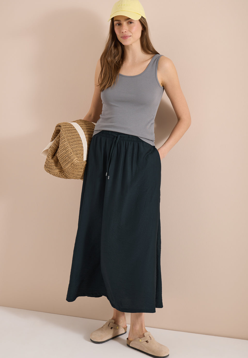 Maxi-Rock mit Taschen und Struktur