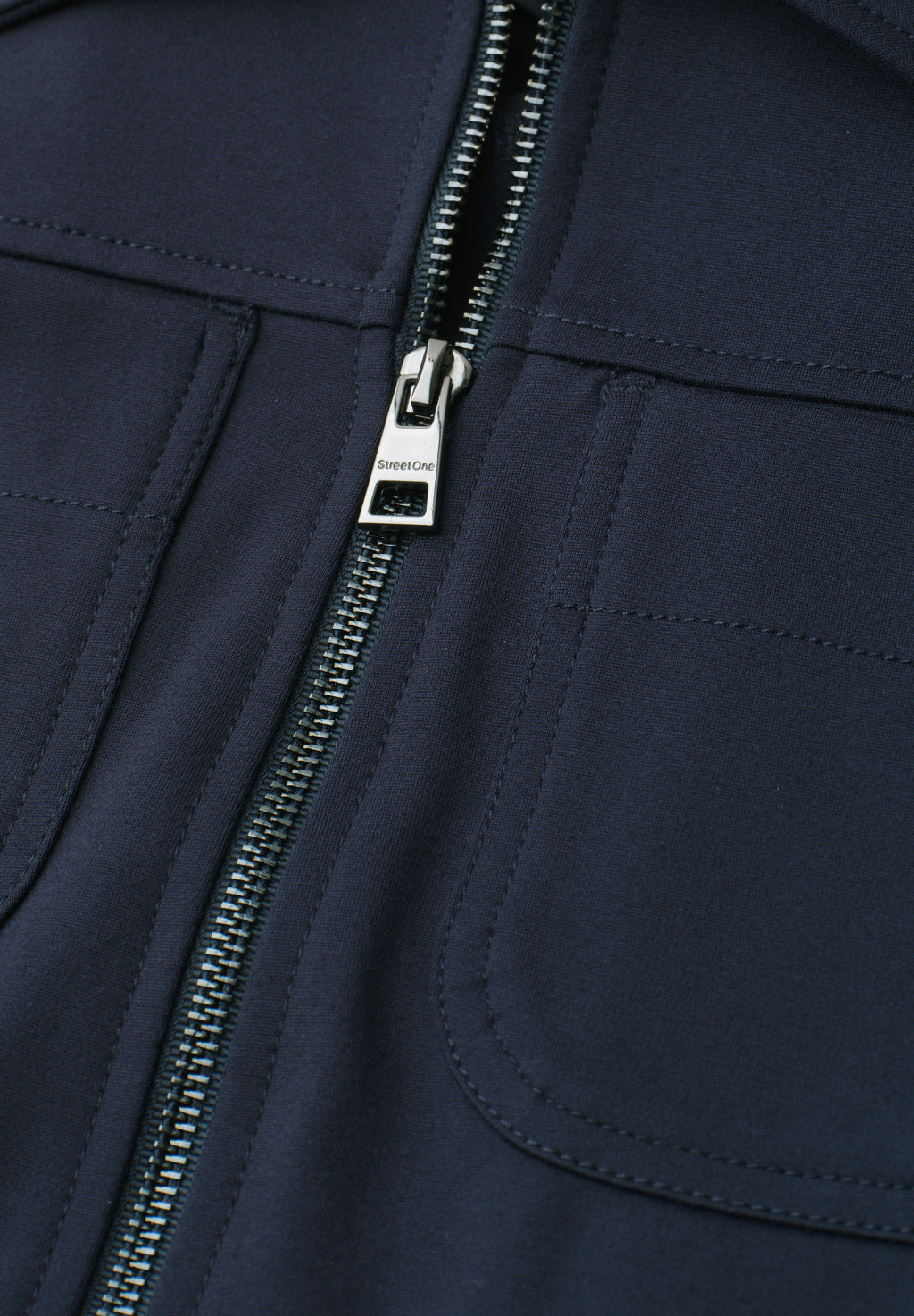 Jacke mit Zipper und Brusttaschen
