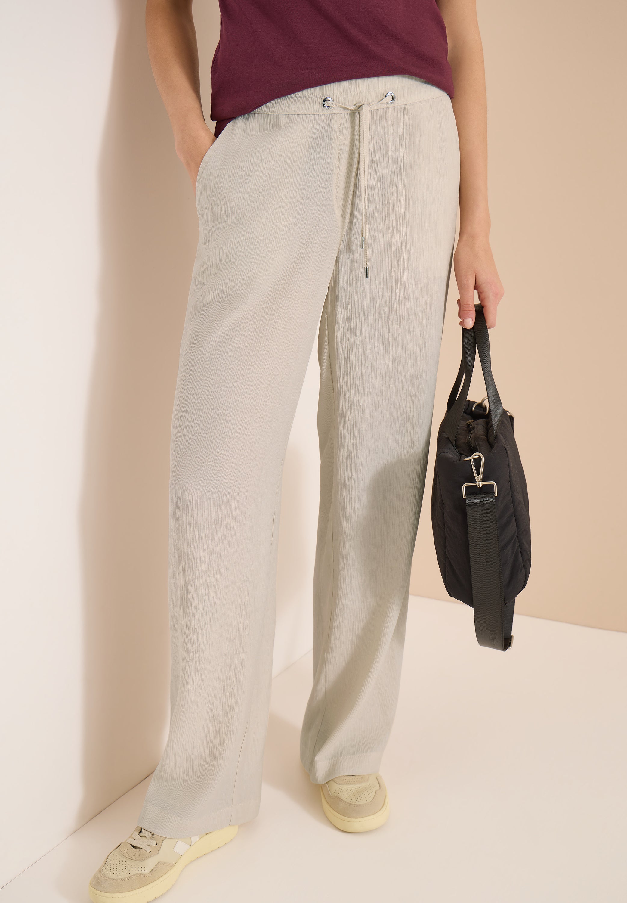High Waist Straight Leg Hose im Loose Fit