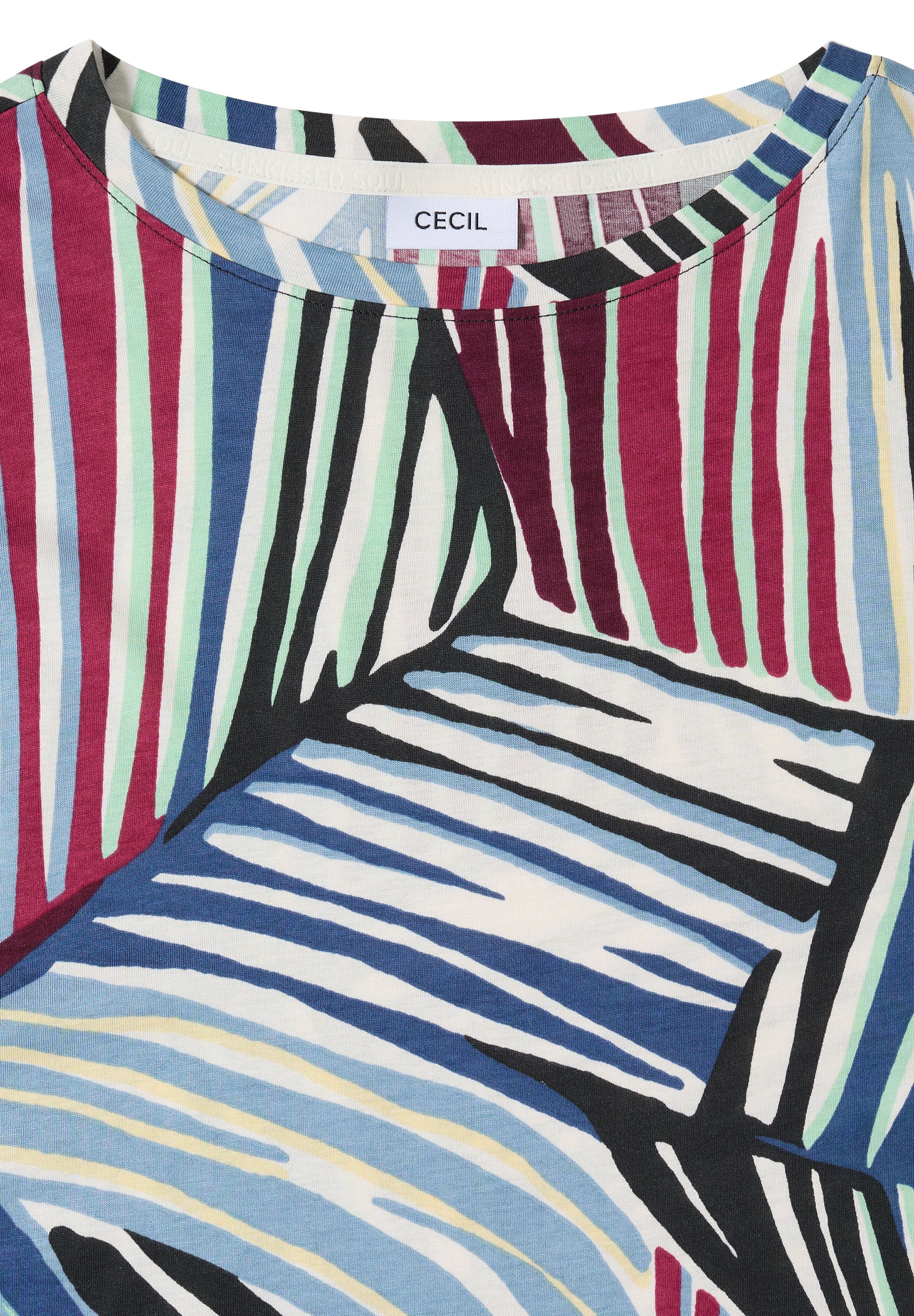 T-Shirt mit Boatneck und Grafikprint