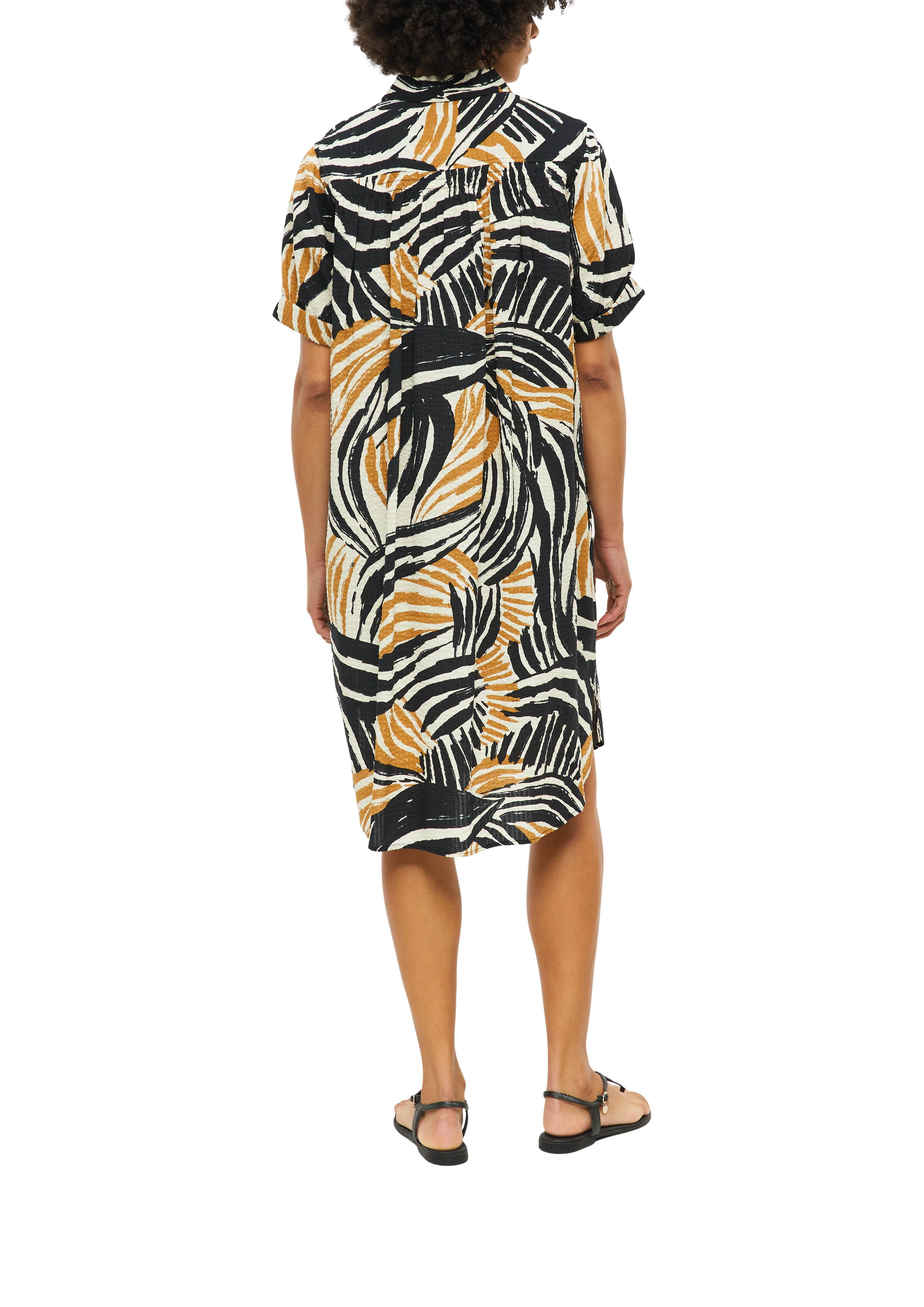 Kleid