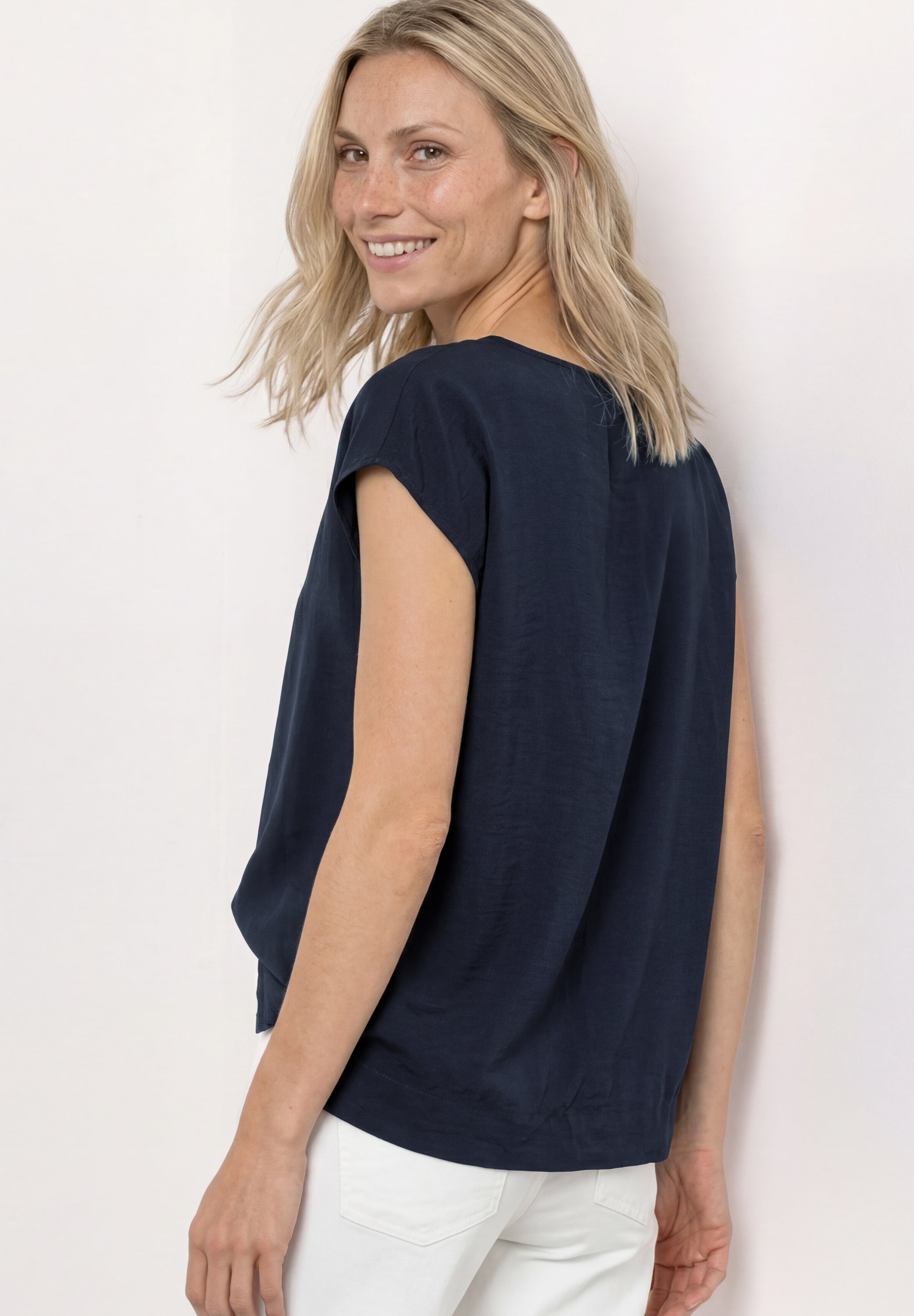 Dropped Shoulder Blusenshirt mit Rundhals