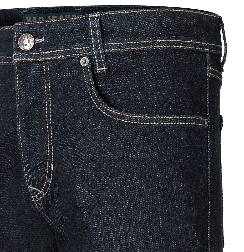 Jeans Arne aus Recycled Denim von MAC