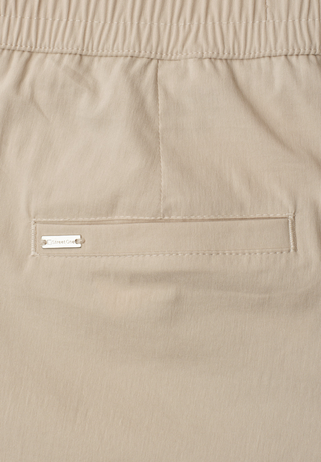 Slim Leg Chino mit Elastikbund