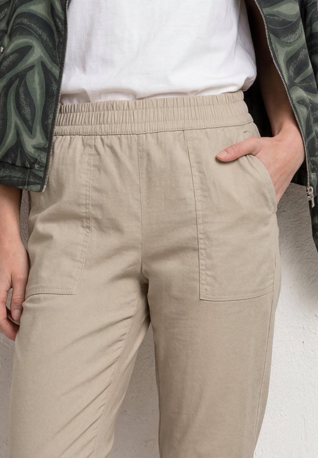 Slim Leg Chino mit Elastikbund
