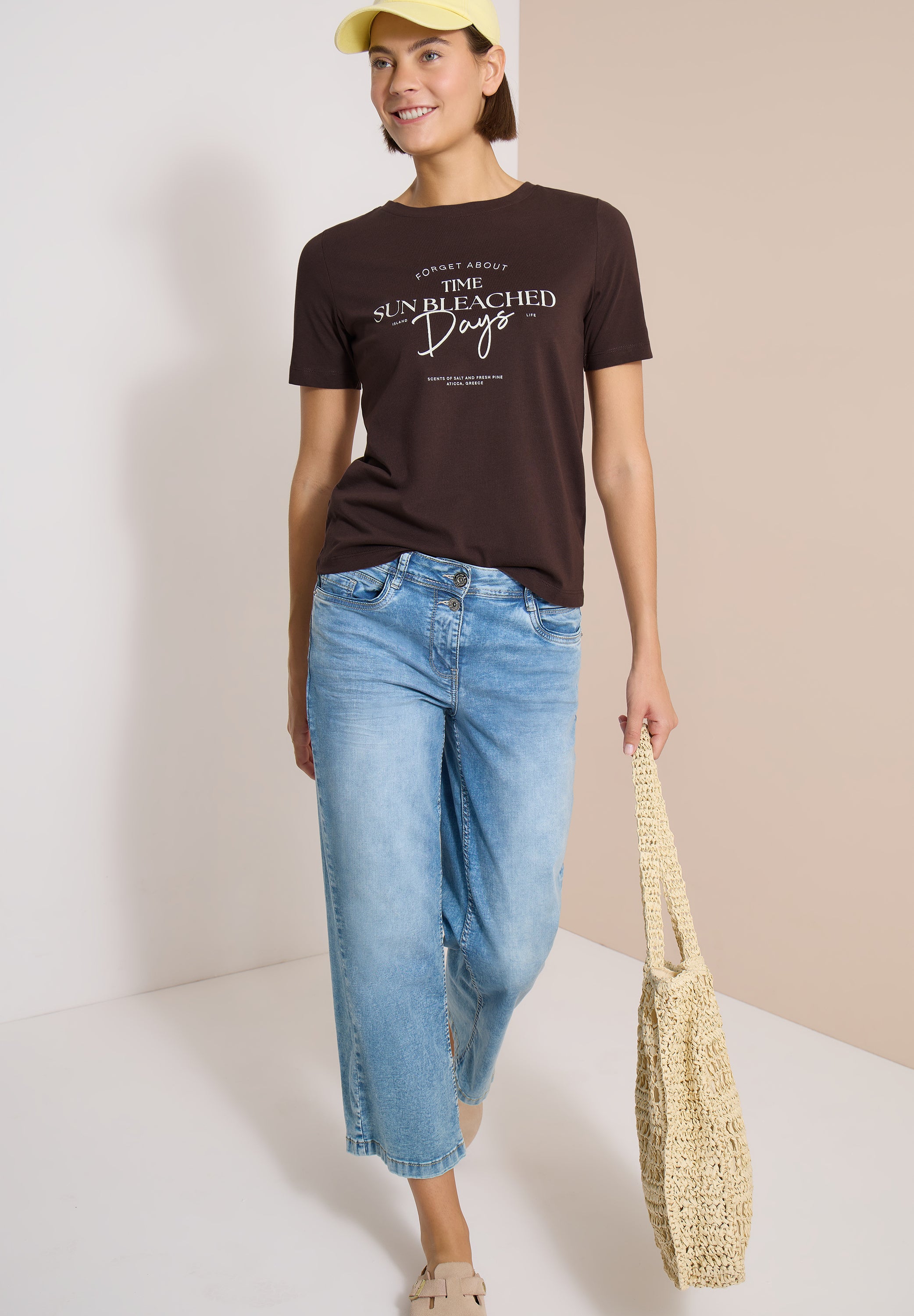 T-Shirt mit Boat Neck und Wording Artwork