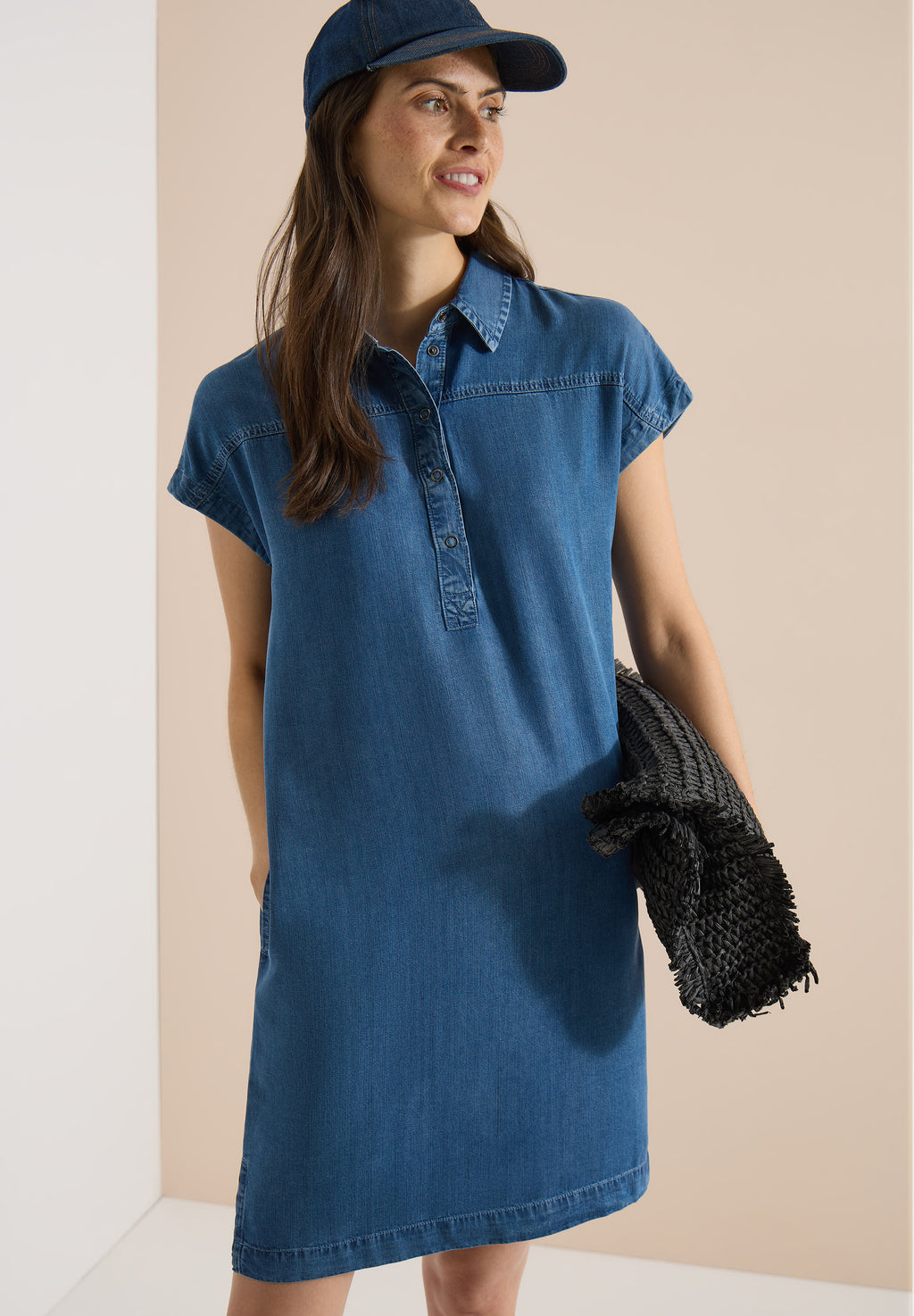 Knielanges Kleid im Denim-Look