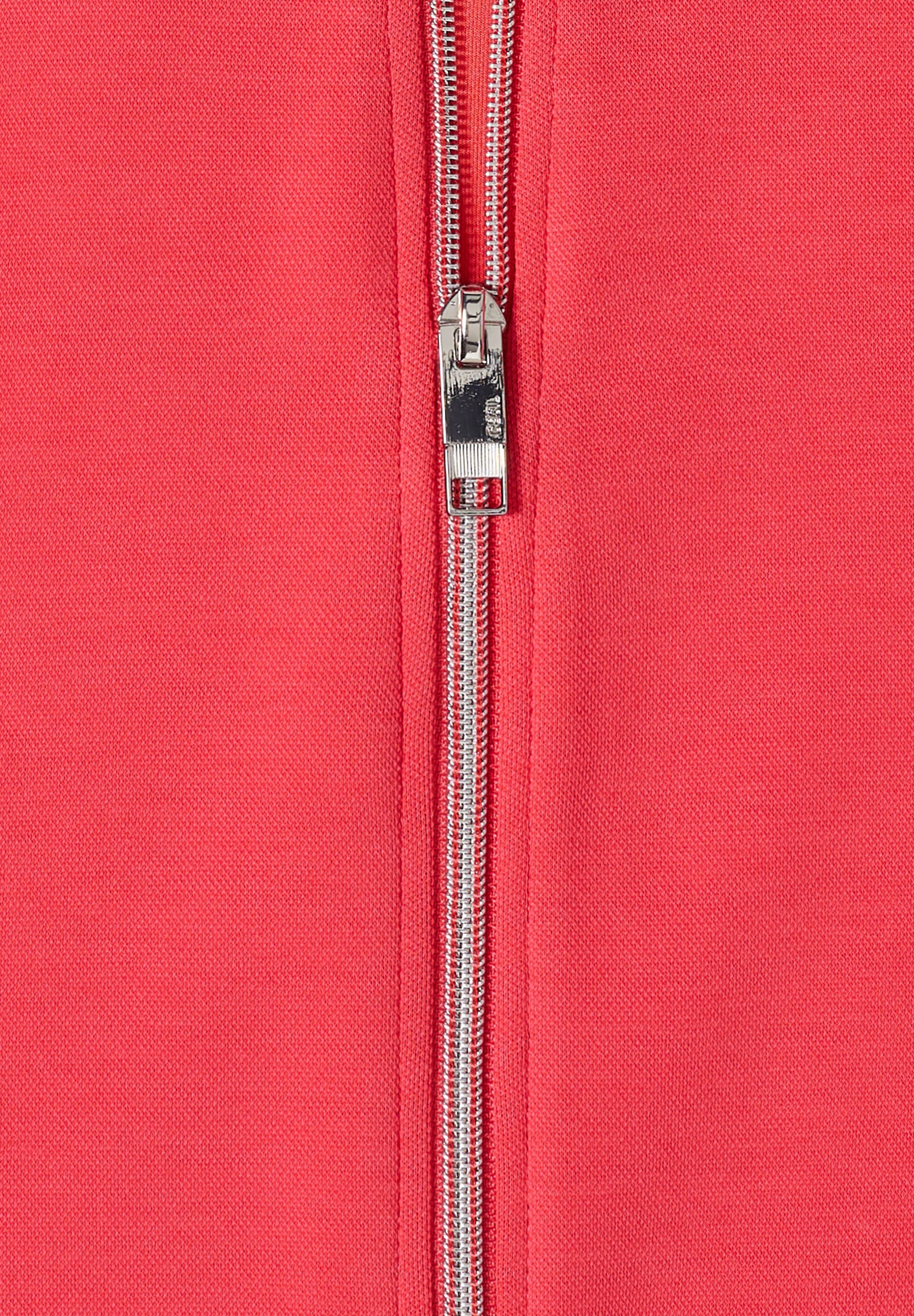 Kapuzenjacke mit seitlichen Tunnelzügen
