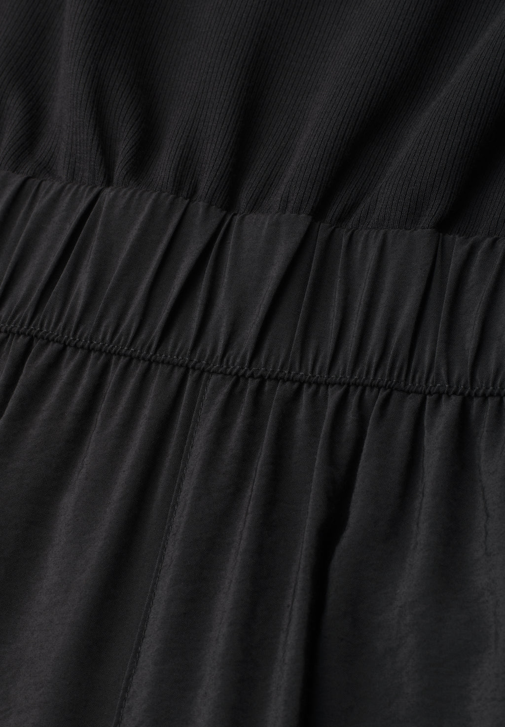 Wide Leg Jumpsuit im Strukturmix