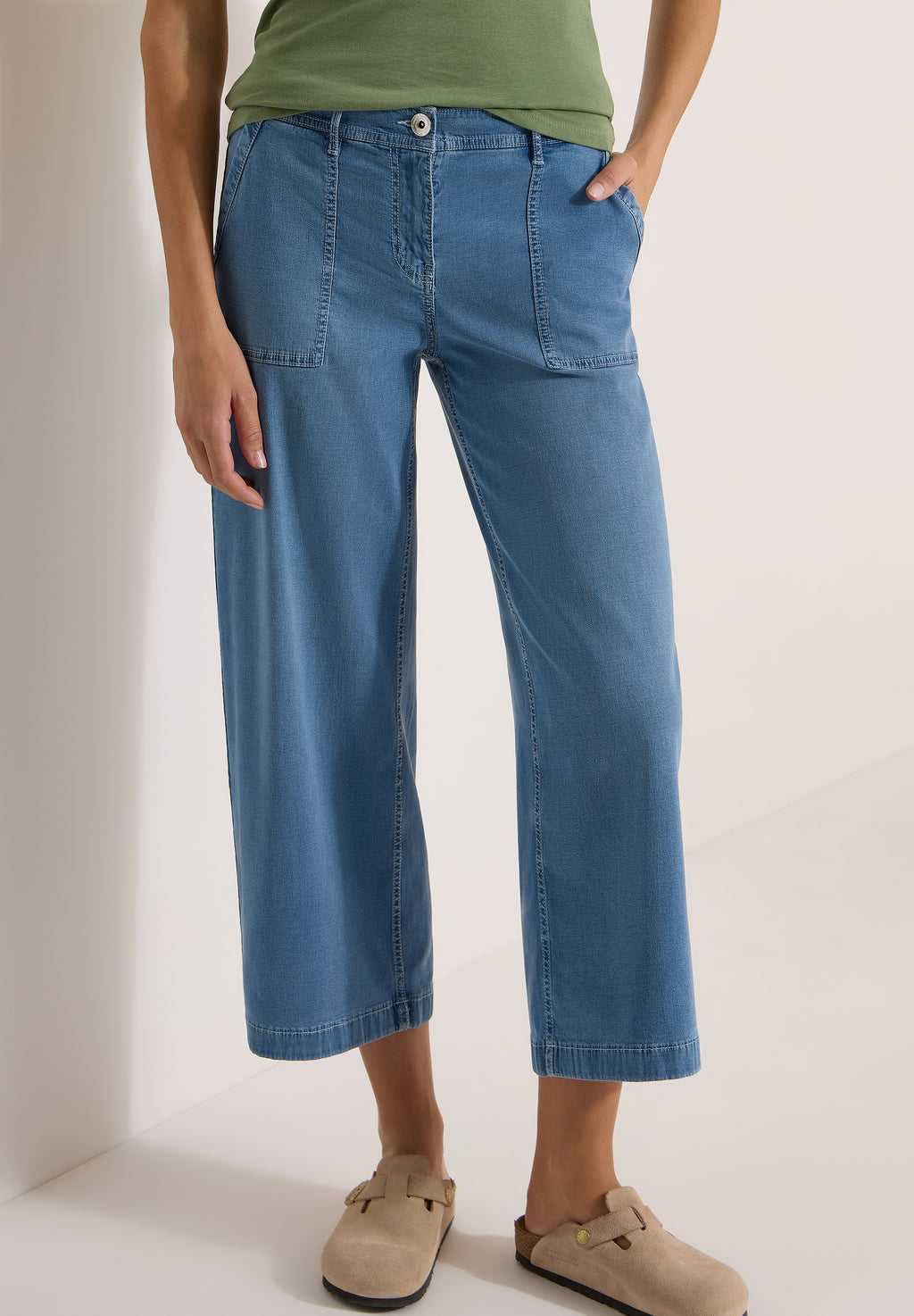 High Waist Wide Leg Jeans im Loose Fit