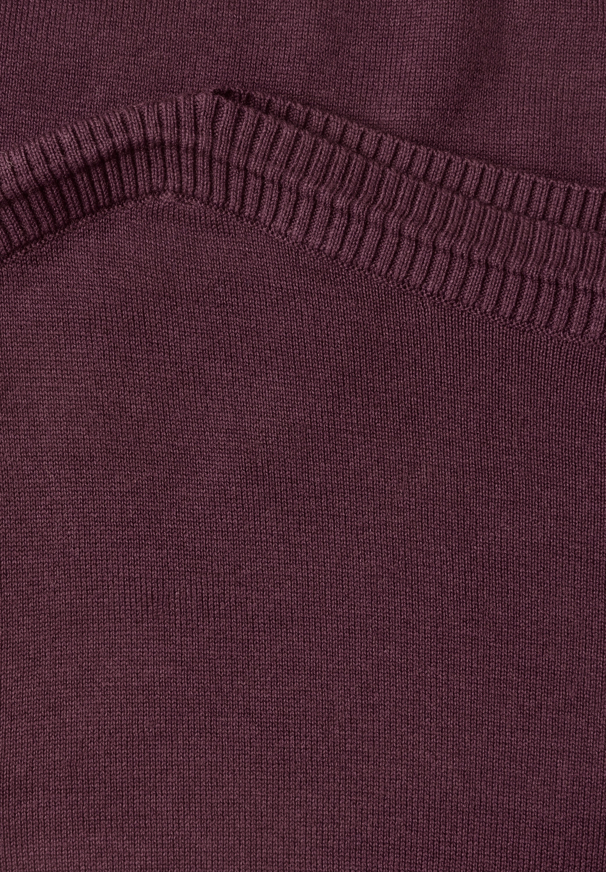 Basic Pullover mit U-Boot-Ausschnitt