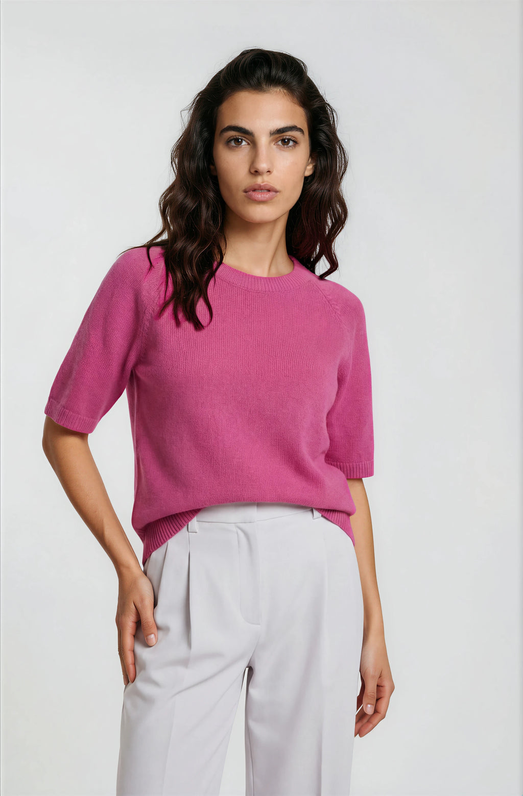 1/2 raglan sleeve roundneck pullover