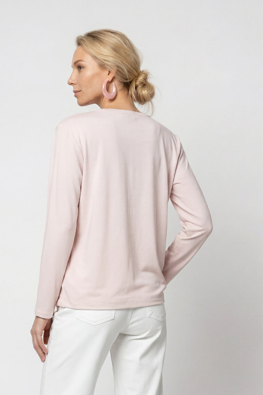 Schluse mit Schmuckdetails