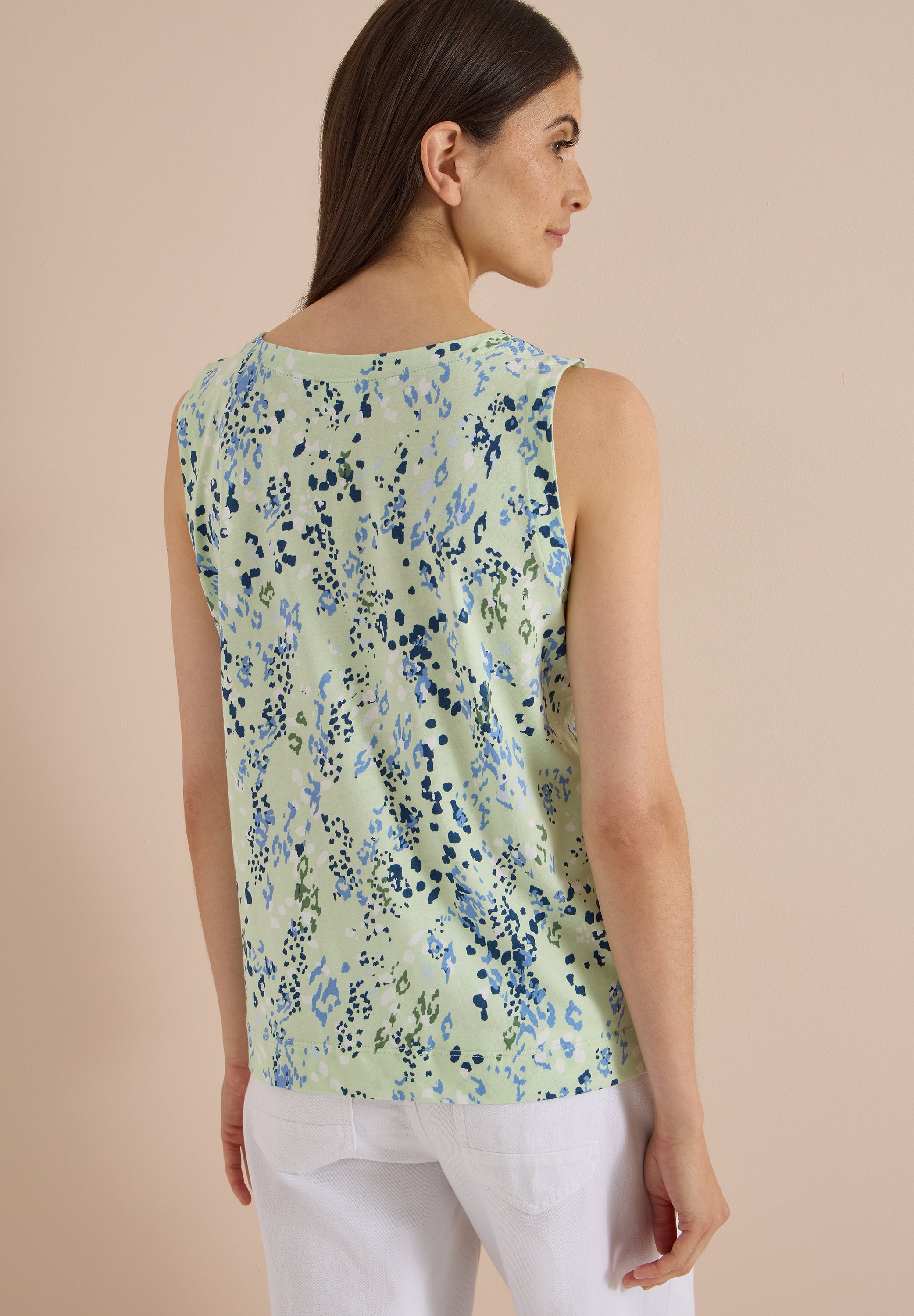 Top mit Rounded V-Neck und Print