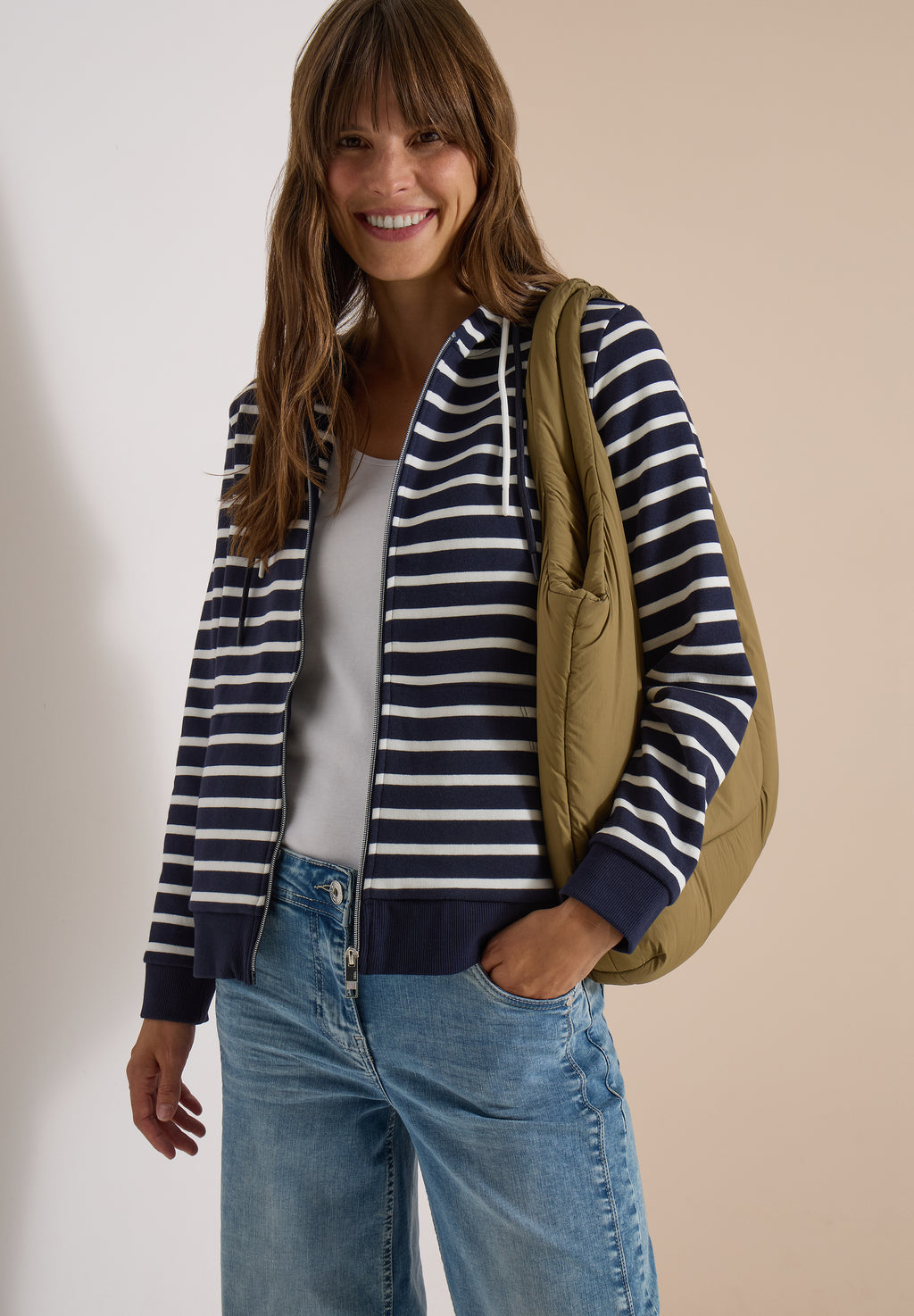 Langarm Jacke mit Kapuze und Struktur