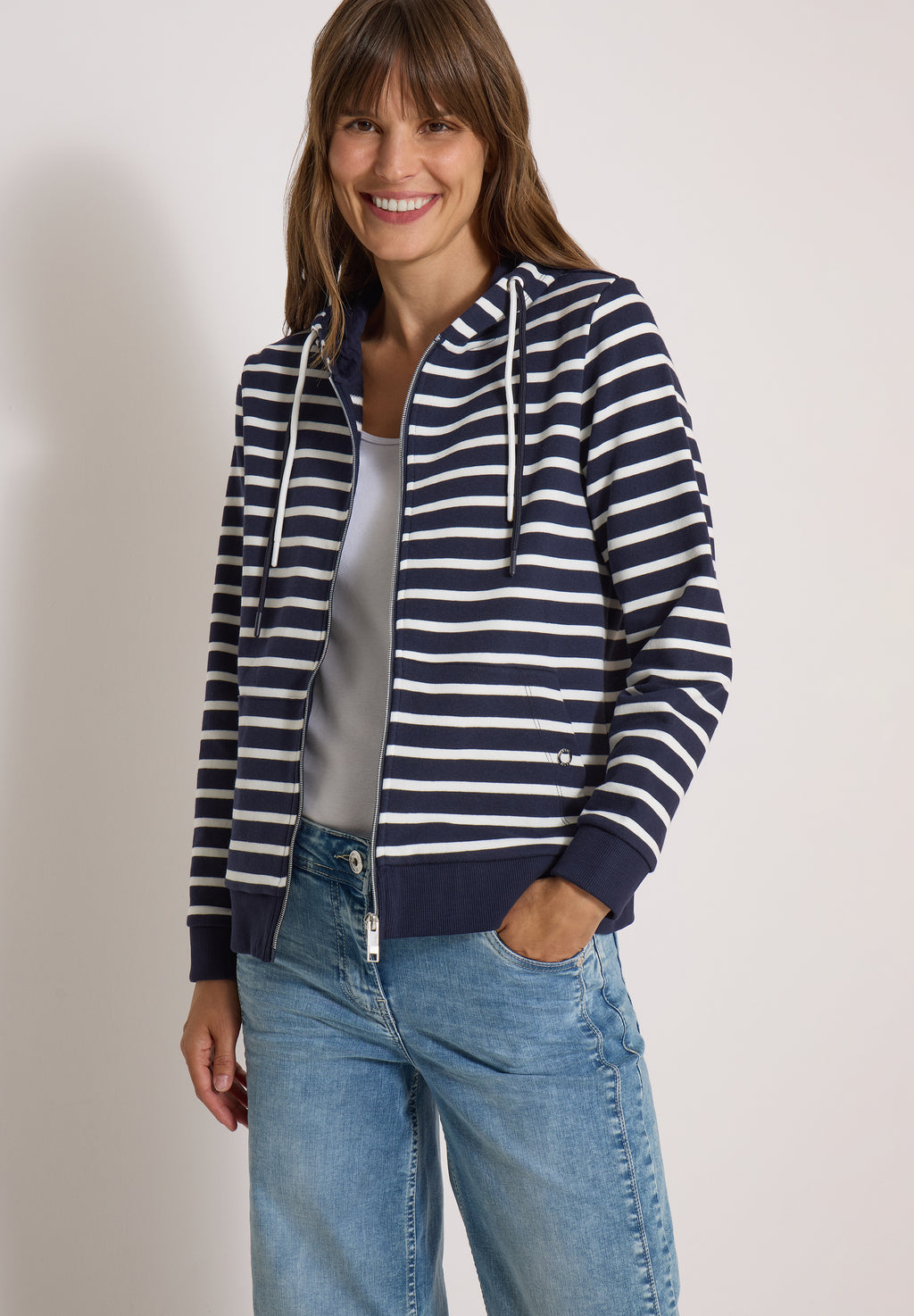 Langarm Jacke mit Kapuze und Struktur