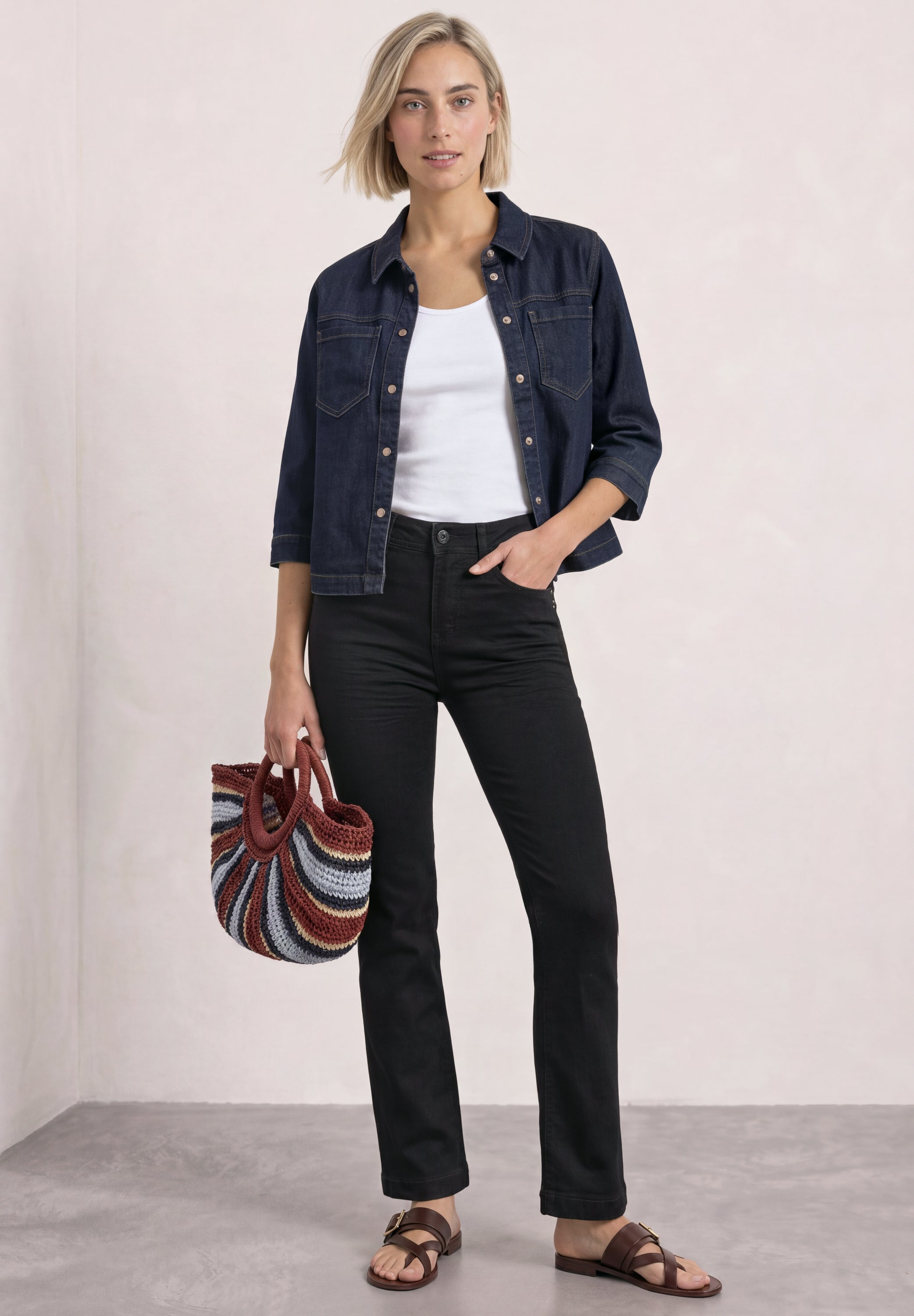High Waist Bootcut Jeans im Slim Fit