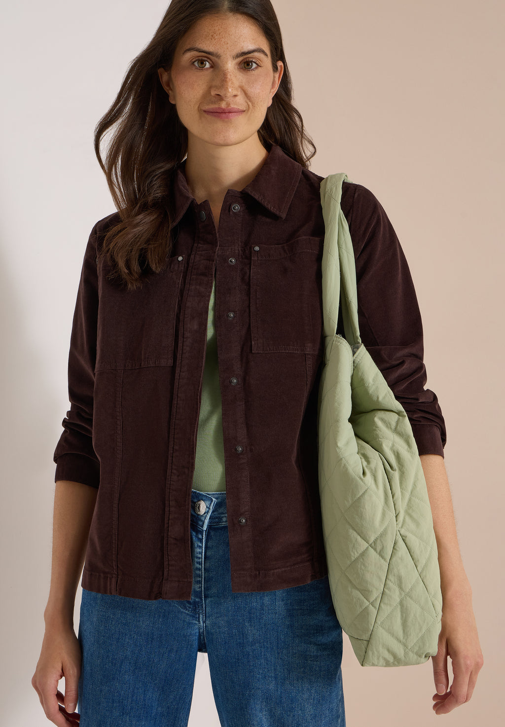 Feincord Overshirt mit Brusttaschen