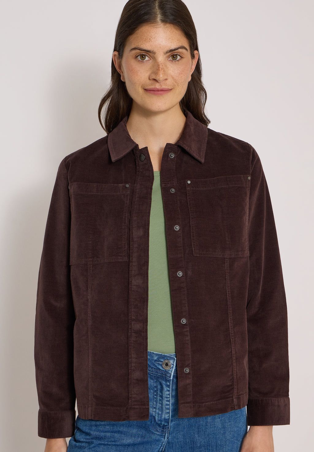 Feincord Overshirt mit Brusttaschen