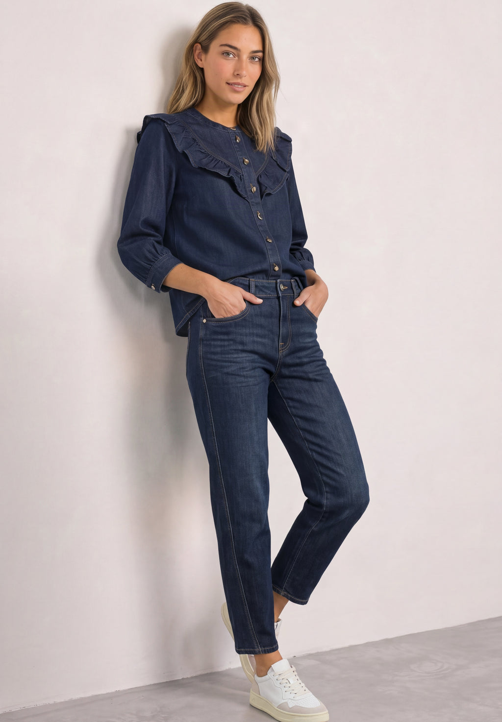 Langarm Denim Bluse mit Rüschen
