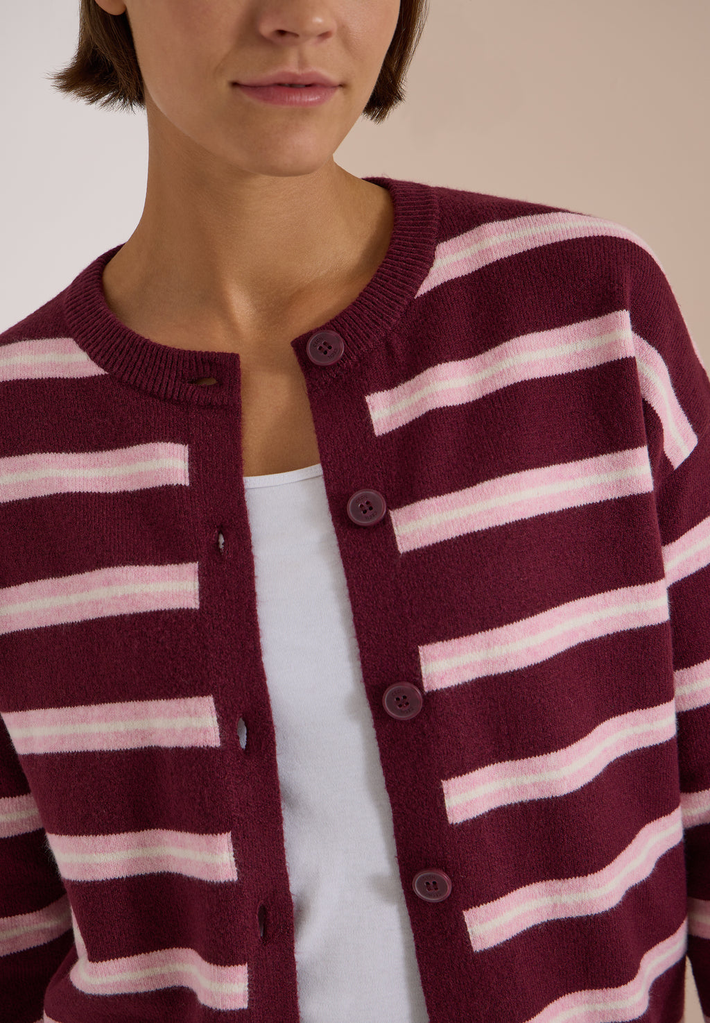Cardigan mit Rundhals und Streifen