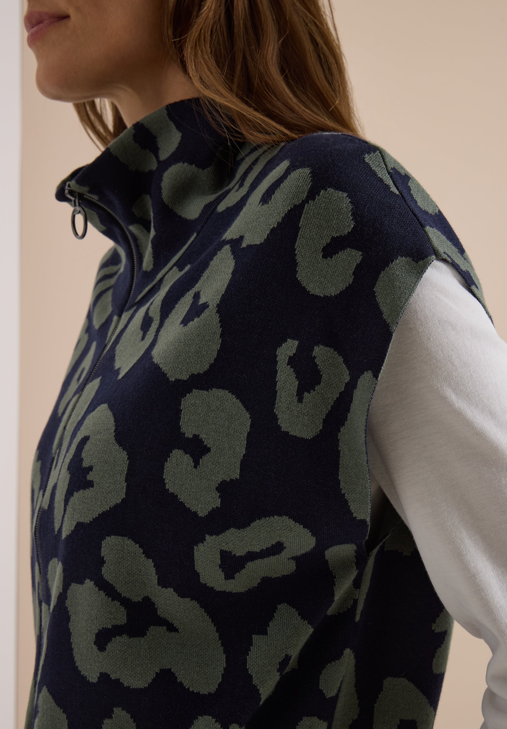 Doubleface Weste mit Kragen und Zipper