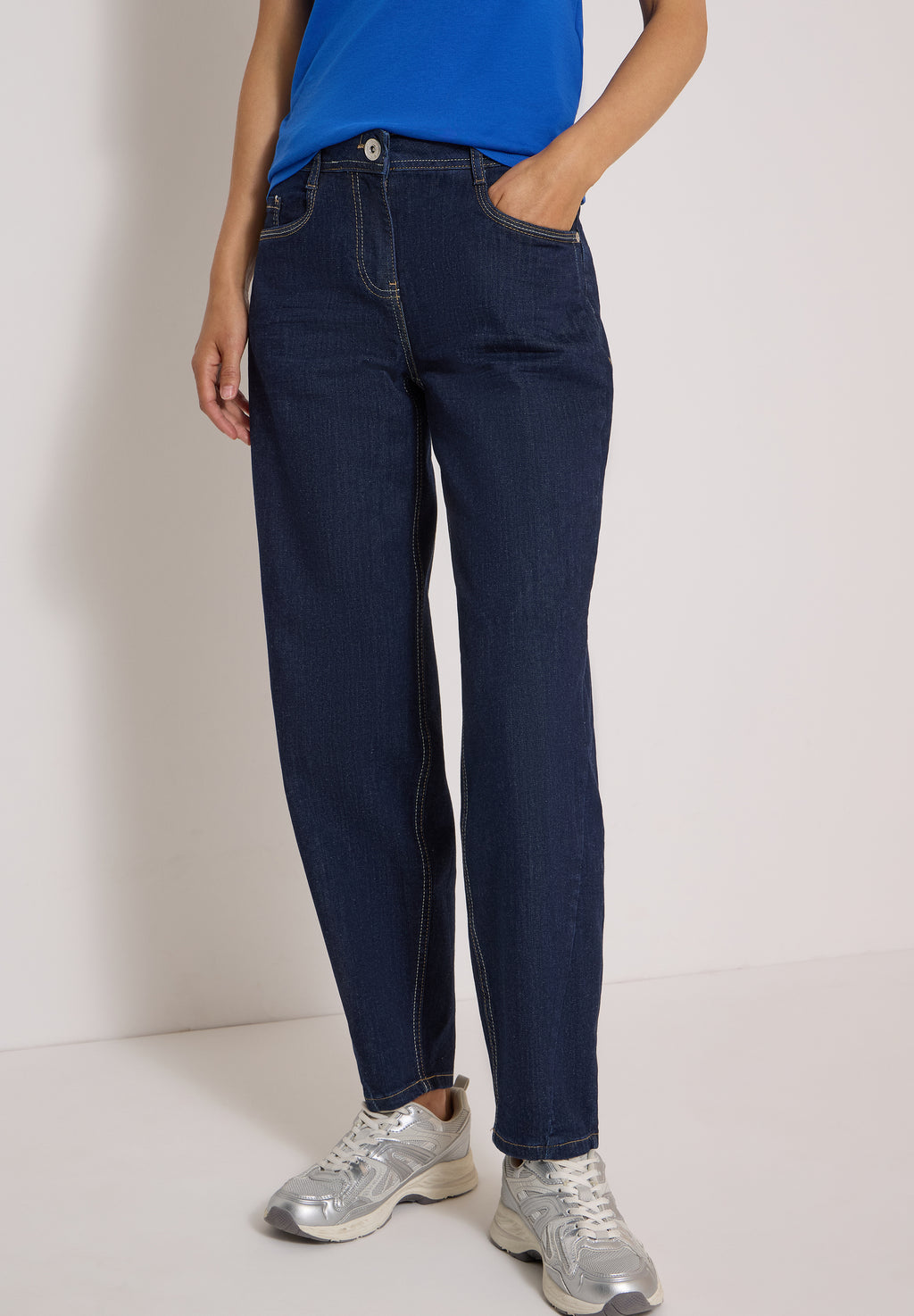 High Waist Barrel Leg Jeans im Loose Fit
